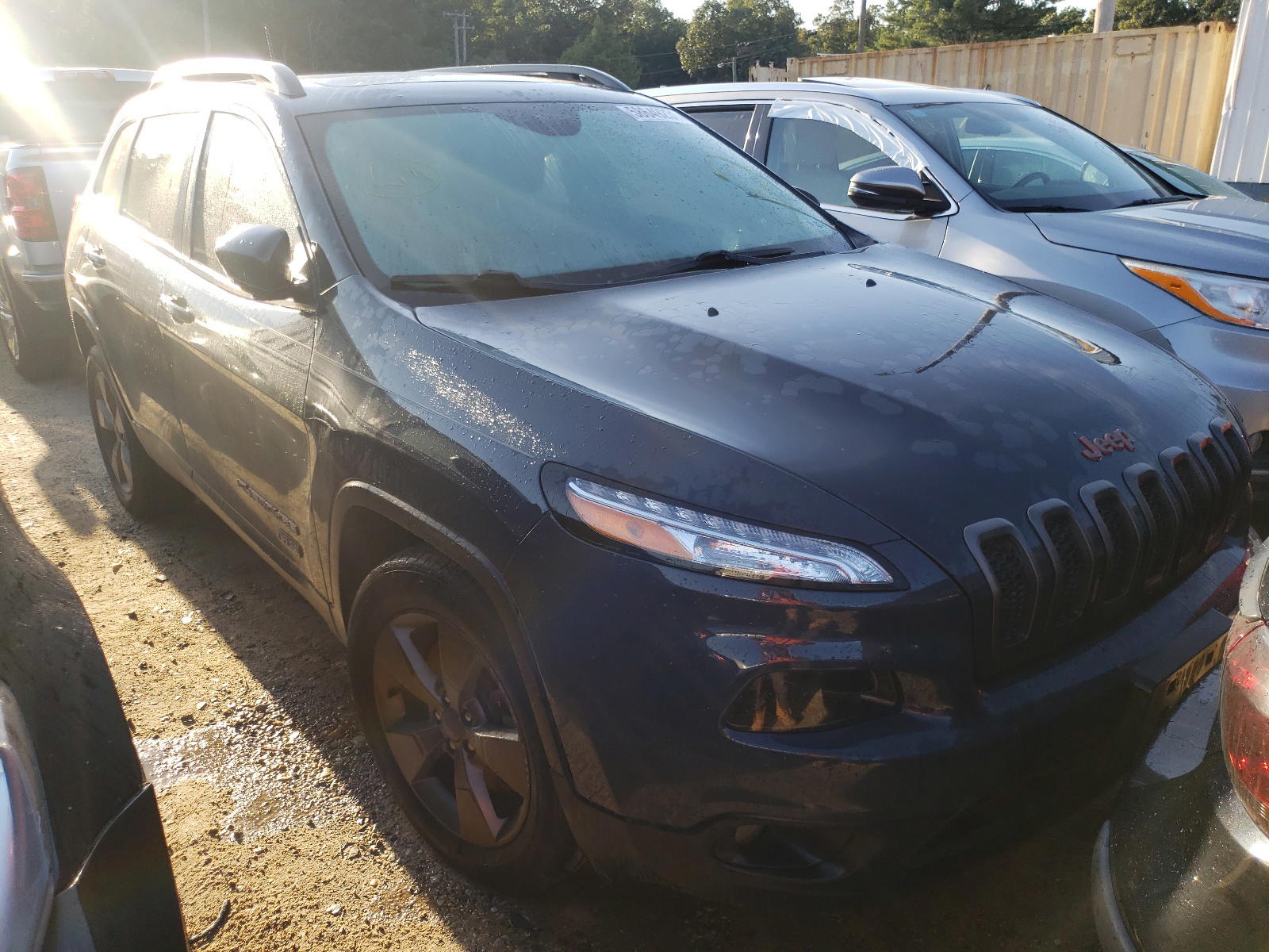 JEEP CHEROKEE L 2017 with VIN 1C4PJMCB2HW555945 - Photo from auction