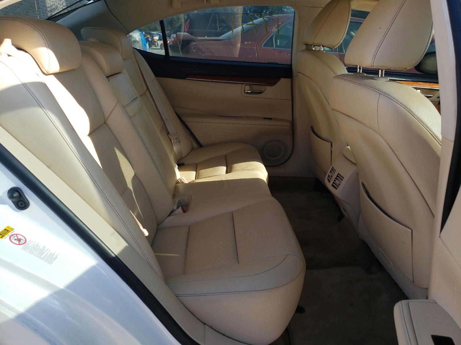 Photo 6 from auction – 2014 LEXUS ES300H with VIN JTHBW1GG7E2061033