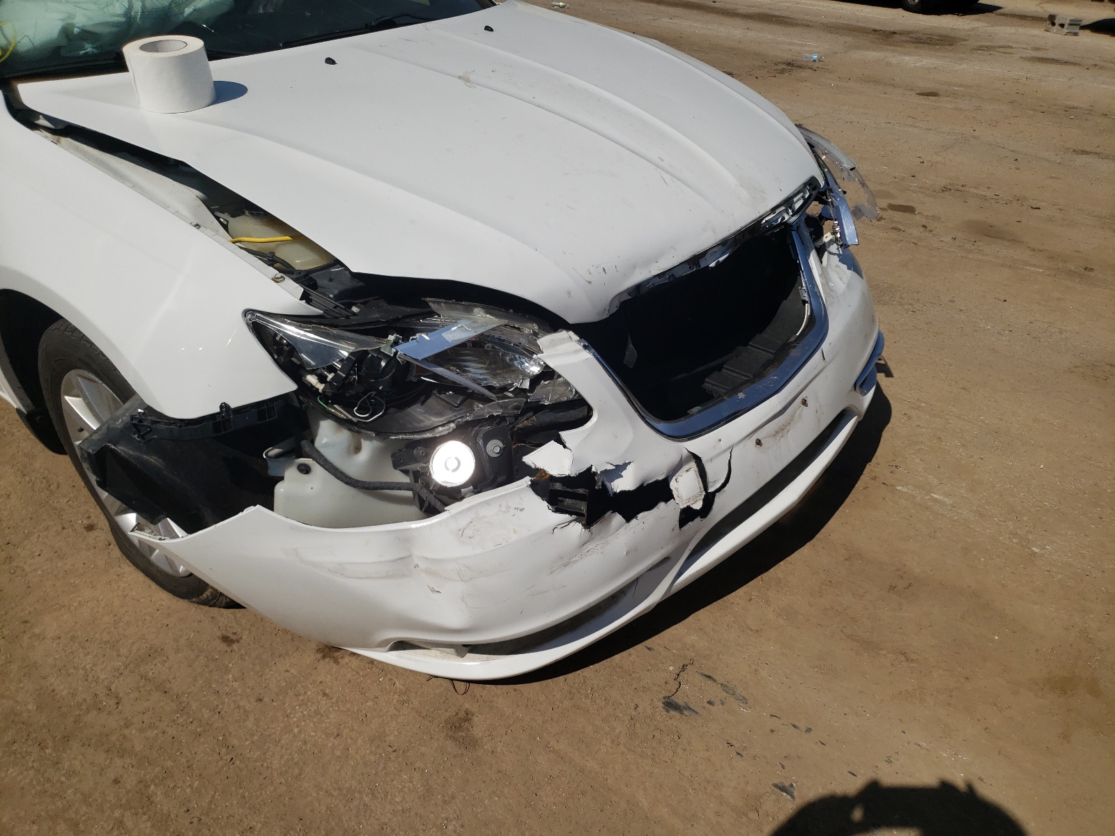 Photo 9 from auction – 2011 CHRYSLER 200 TOURIN with VIN 1C3BC1FG7BN553068