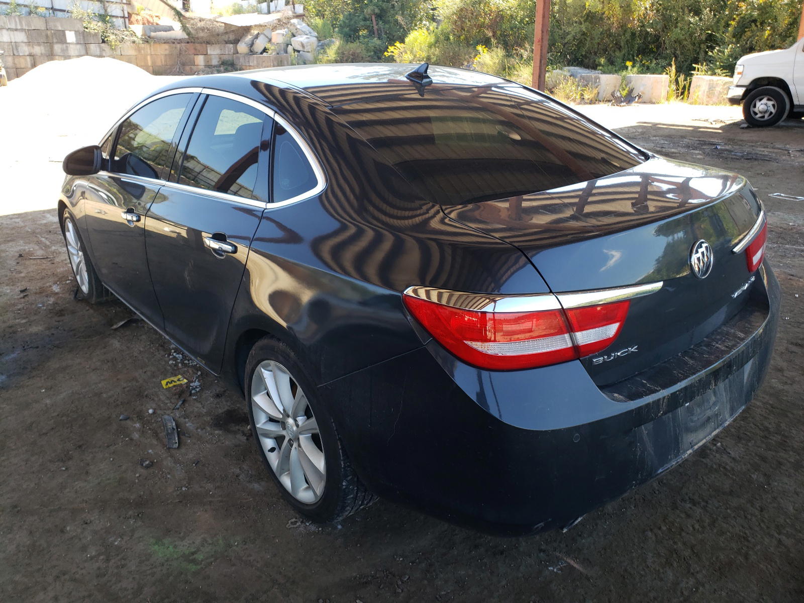 Photo 3 from auction – 2014 BUICK VERANO CON with VIN 1G4PR5SK3E4184622