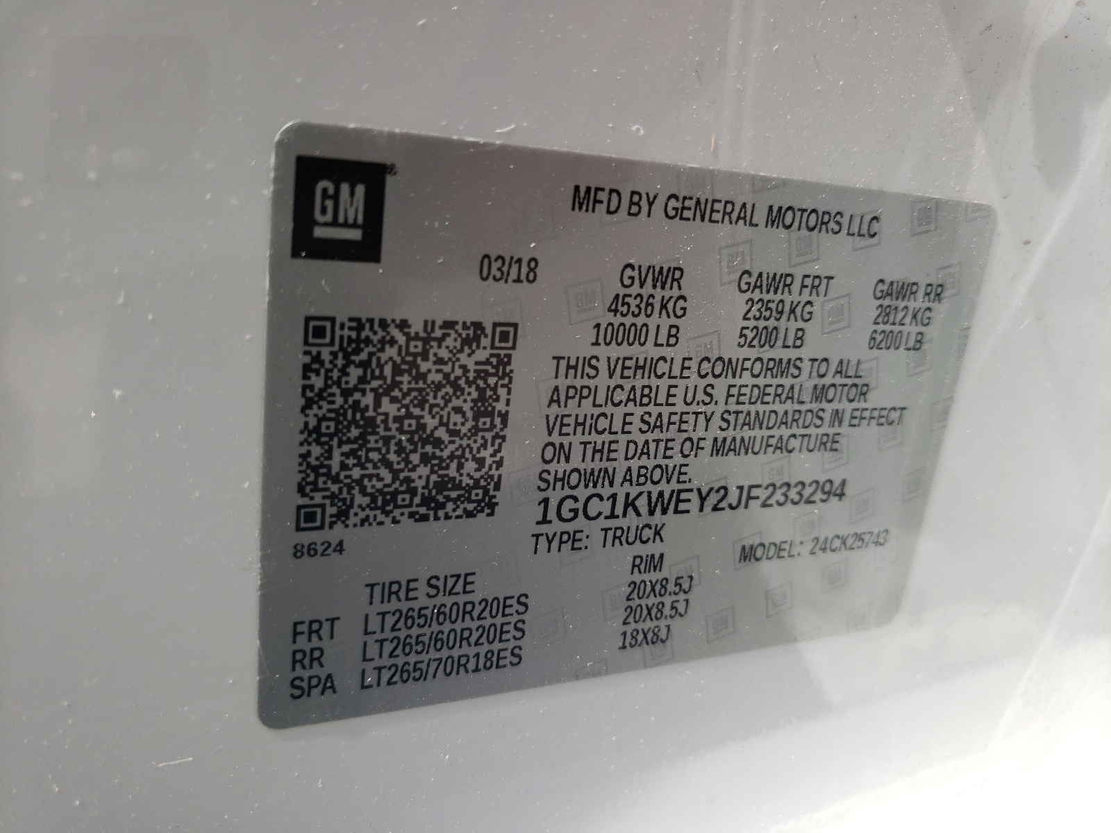 Photo 10 from auction – 2018 CHEVROLET SILVERADO with VIN 1GC1KWEY2JF233294