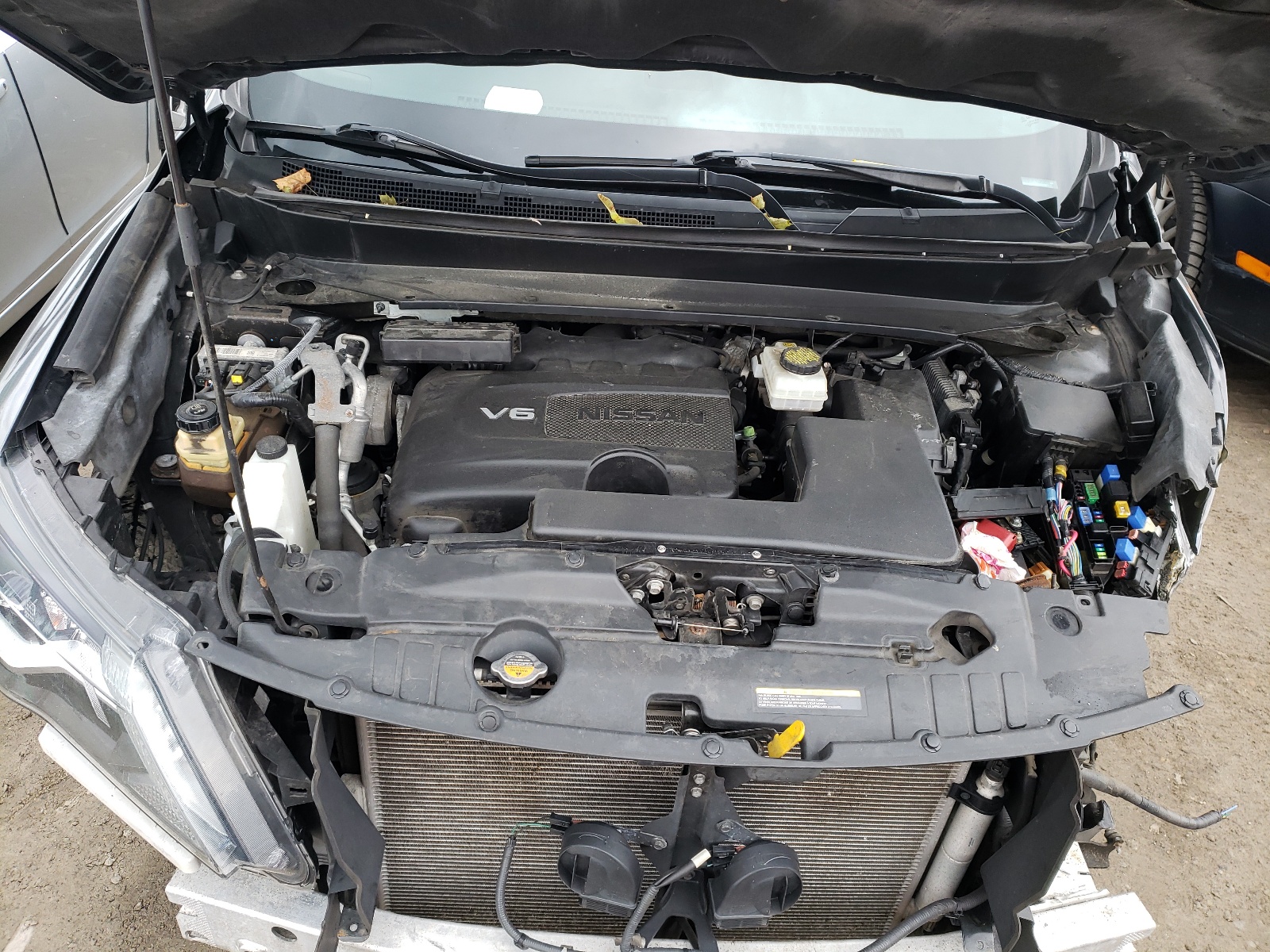 Photo 7 from auction – 2017 NISSAN PATHFINDER with VIN 5N1DR2MM4HC697811