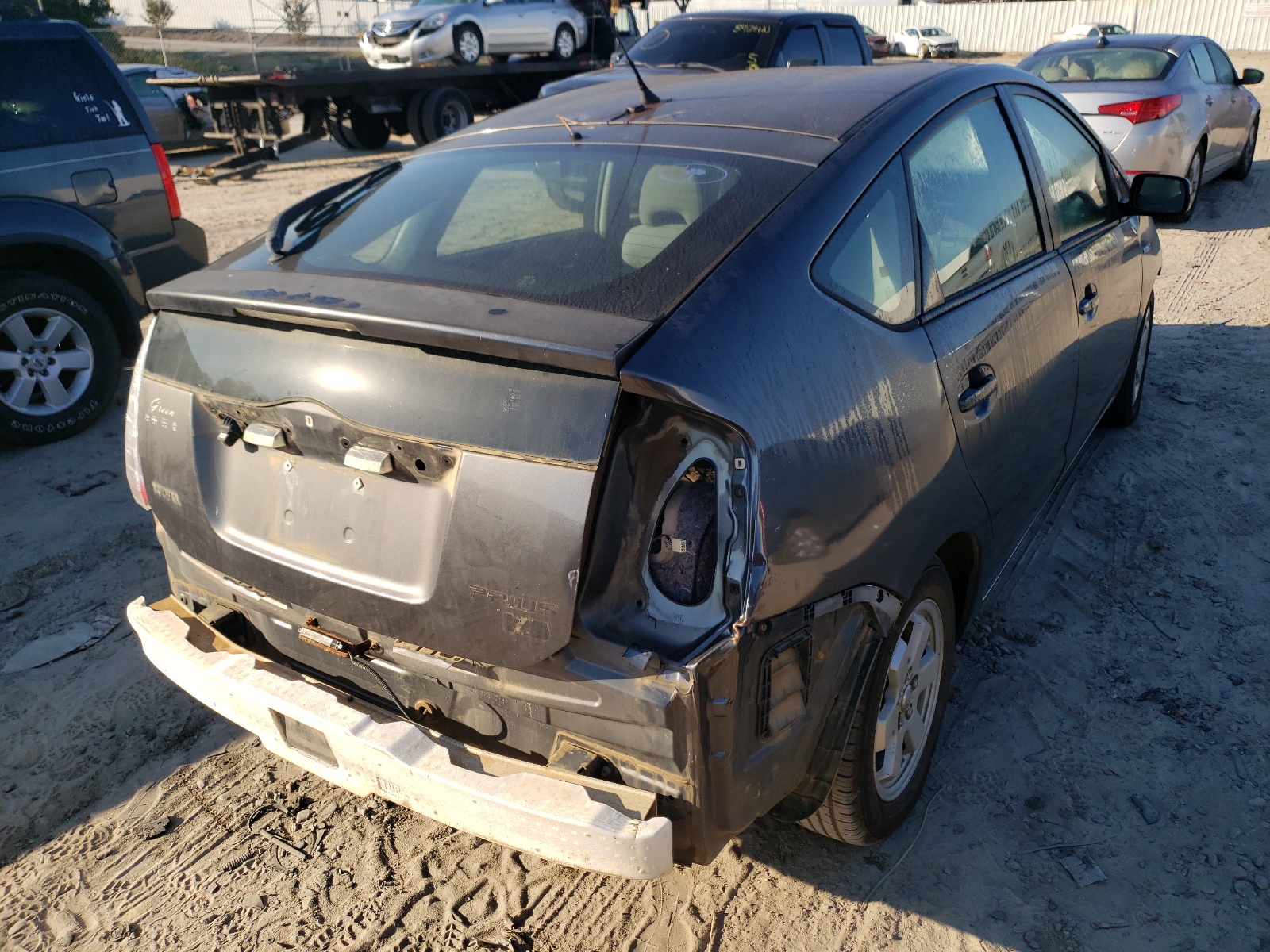 Photo 4 from auction – 2007 TOYOTA PRIUS with VIN JTDKB20U373260922