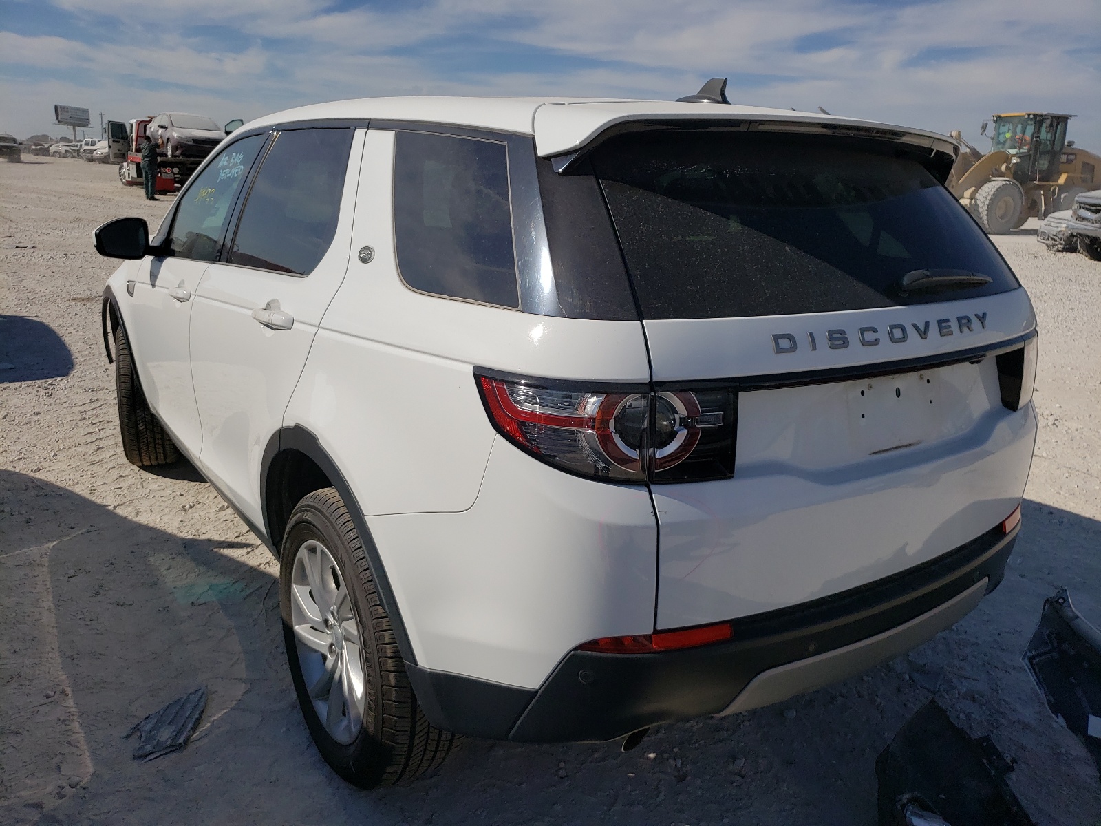 Photo 3 from auction – 2016 LAND ROVER DISCOVERY with VIN SALCR2BGXGH625583