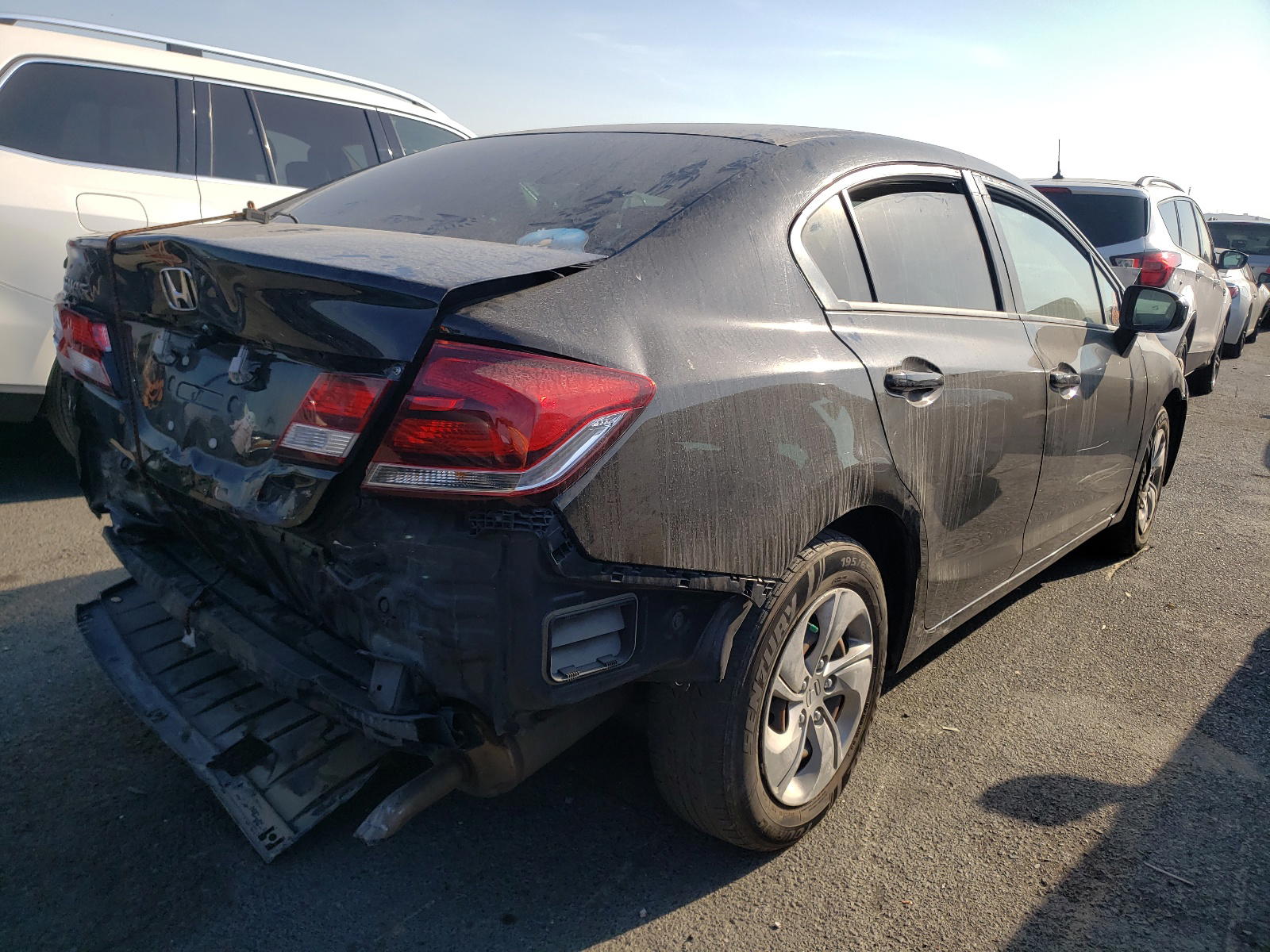 Photo 4 from auction – 2014 HONDA CIVIC LX with VIN 19XFB2F52EE232990