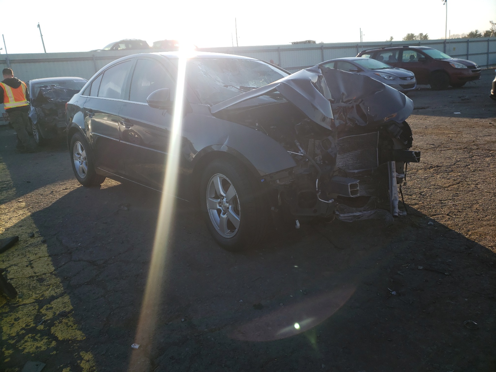 Photo 1 from auction – 2015 CHEVROLET CRUZE LT with VIN 1G1PC5SB2F7161296