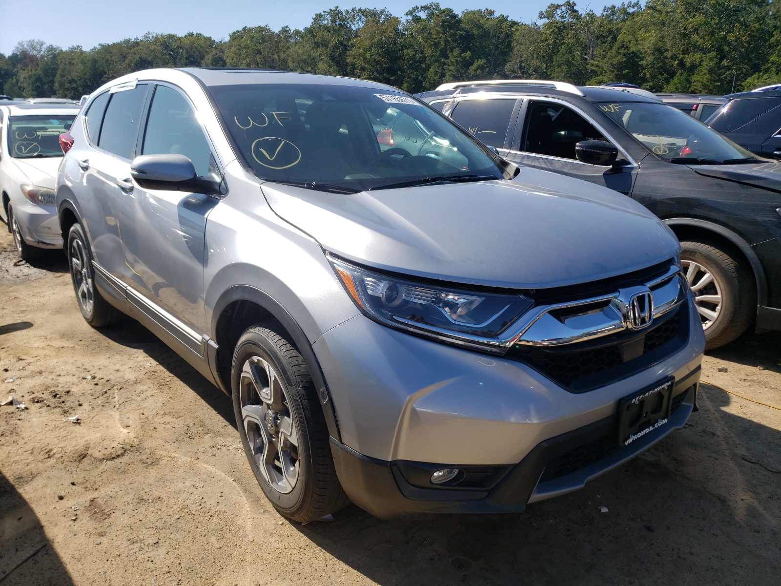Photo 1 from auction – 2018 HONDA CR-V EX with VIN 7FARW2H56JE033979