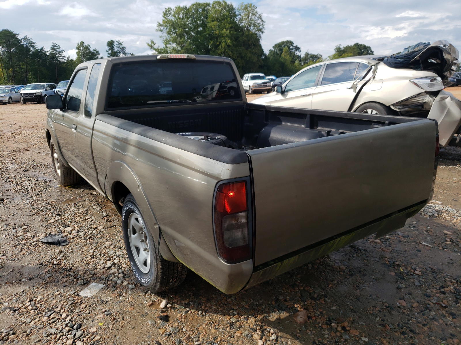 Photo 3 from auction – 2002 NISSAN FRONTIER with VIN 1N6DD26S72C363338