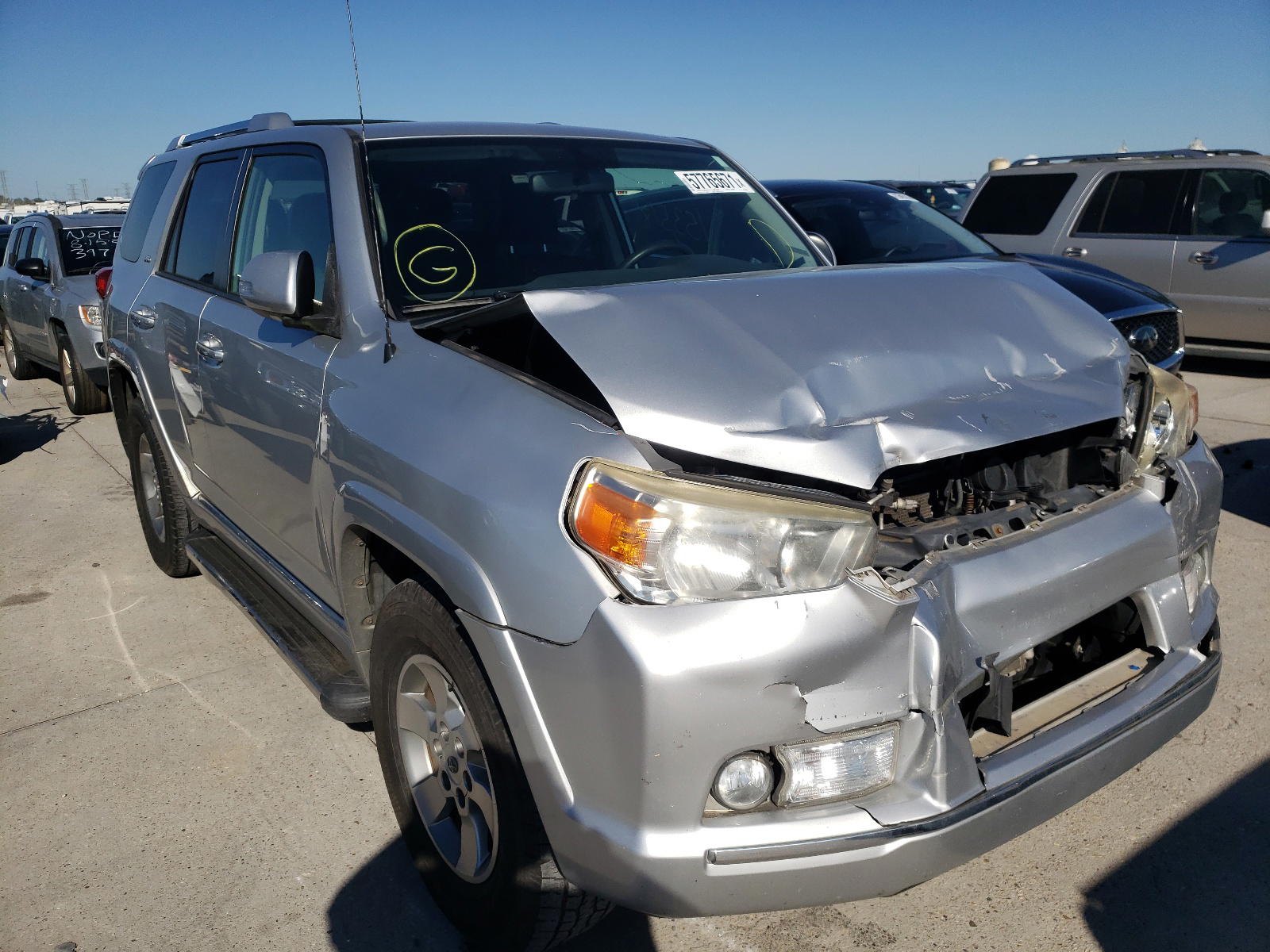 TOYOTA 4RUNNER SR 2012 with VIN JTEZU5JR8C5040626 - Photo from auction