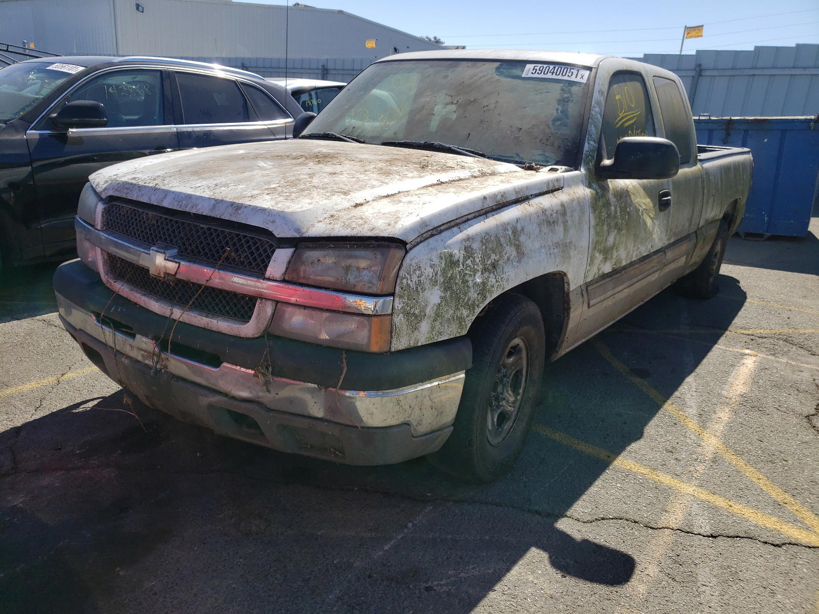 Photo 2 from auction – 2004 CHEVROLET SILVERADO with VIN 1GCEC19VX4Z102621