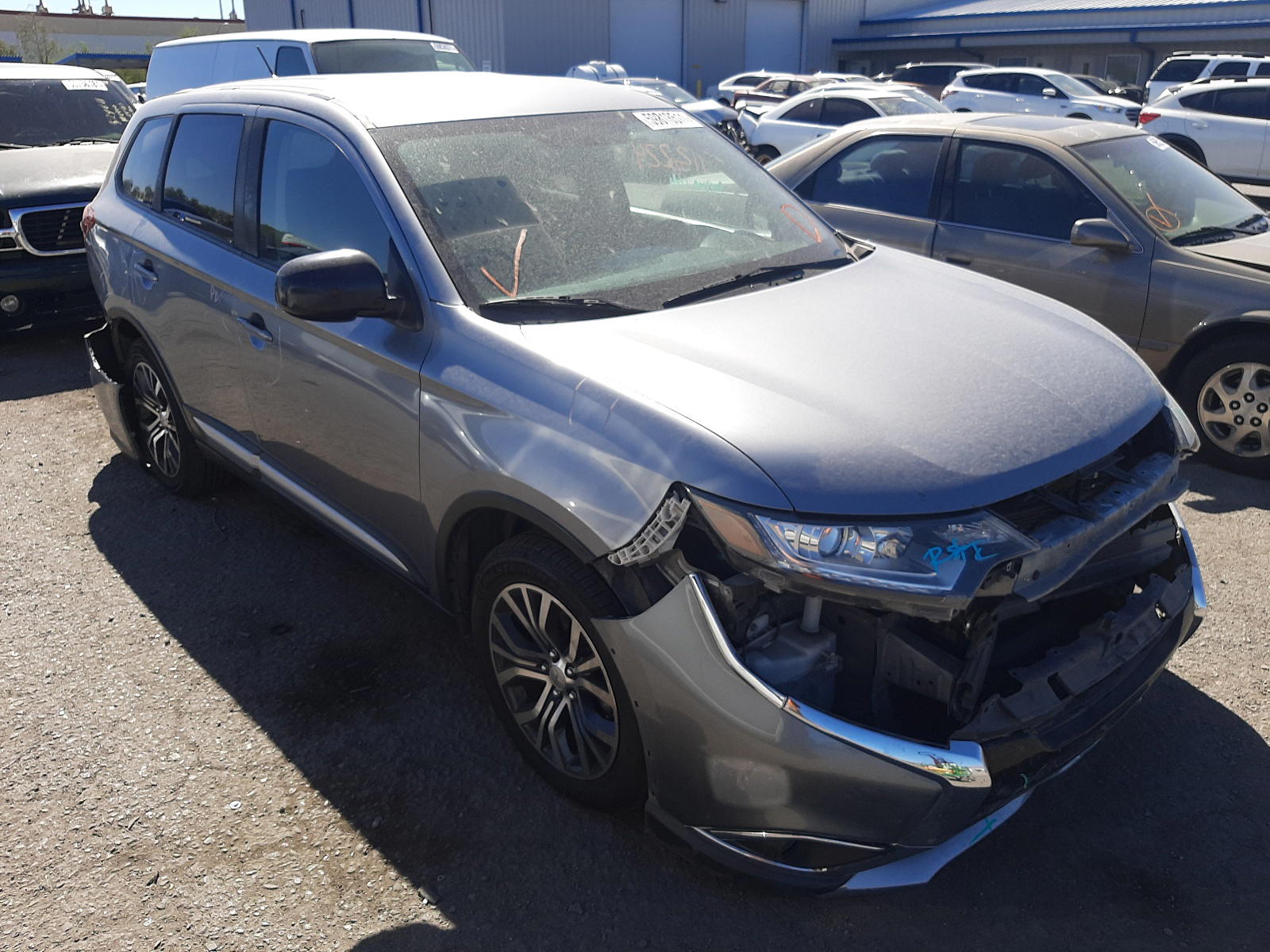 MITSUBISHI OUTLANDER 2016 with VIN JA4AZ3A35GZ041793 - Photo from auction