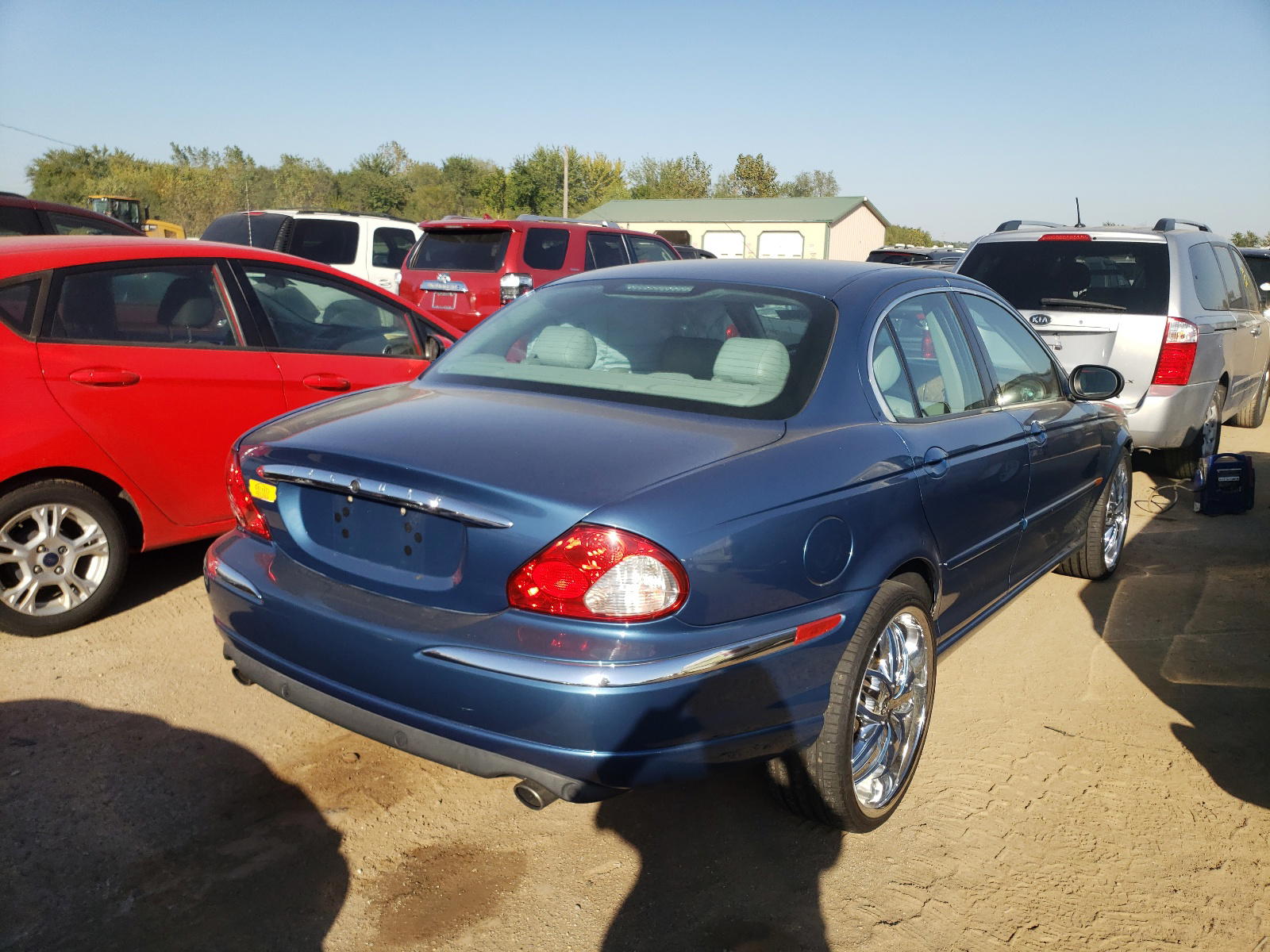 Photo 4 from auction – 2003 JAGUAR X-TYPE 2.5 with VIN SAJEA51D73XD45656