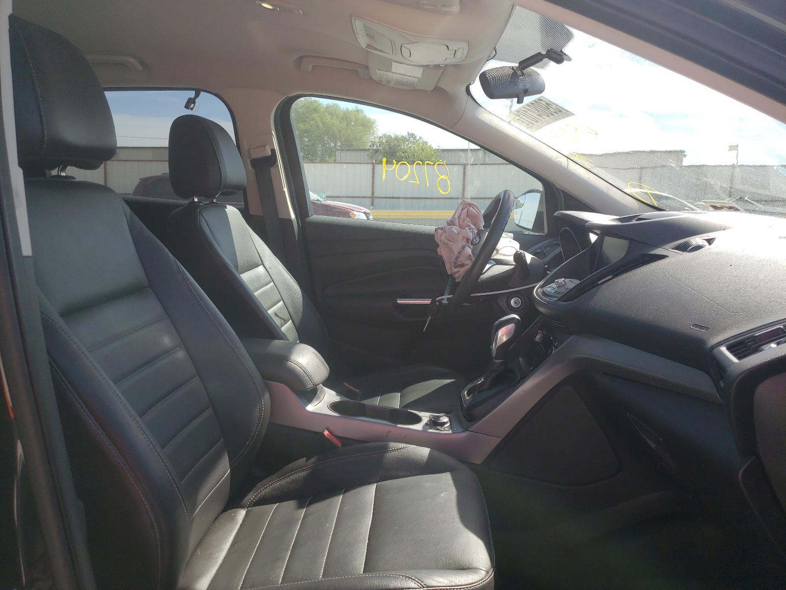 Photo 5 from auction – 2014 FORD ESCAPE SE with VIN 1FMCU9G97EUC59851