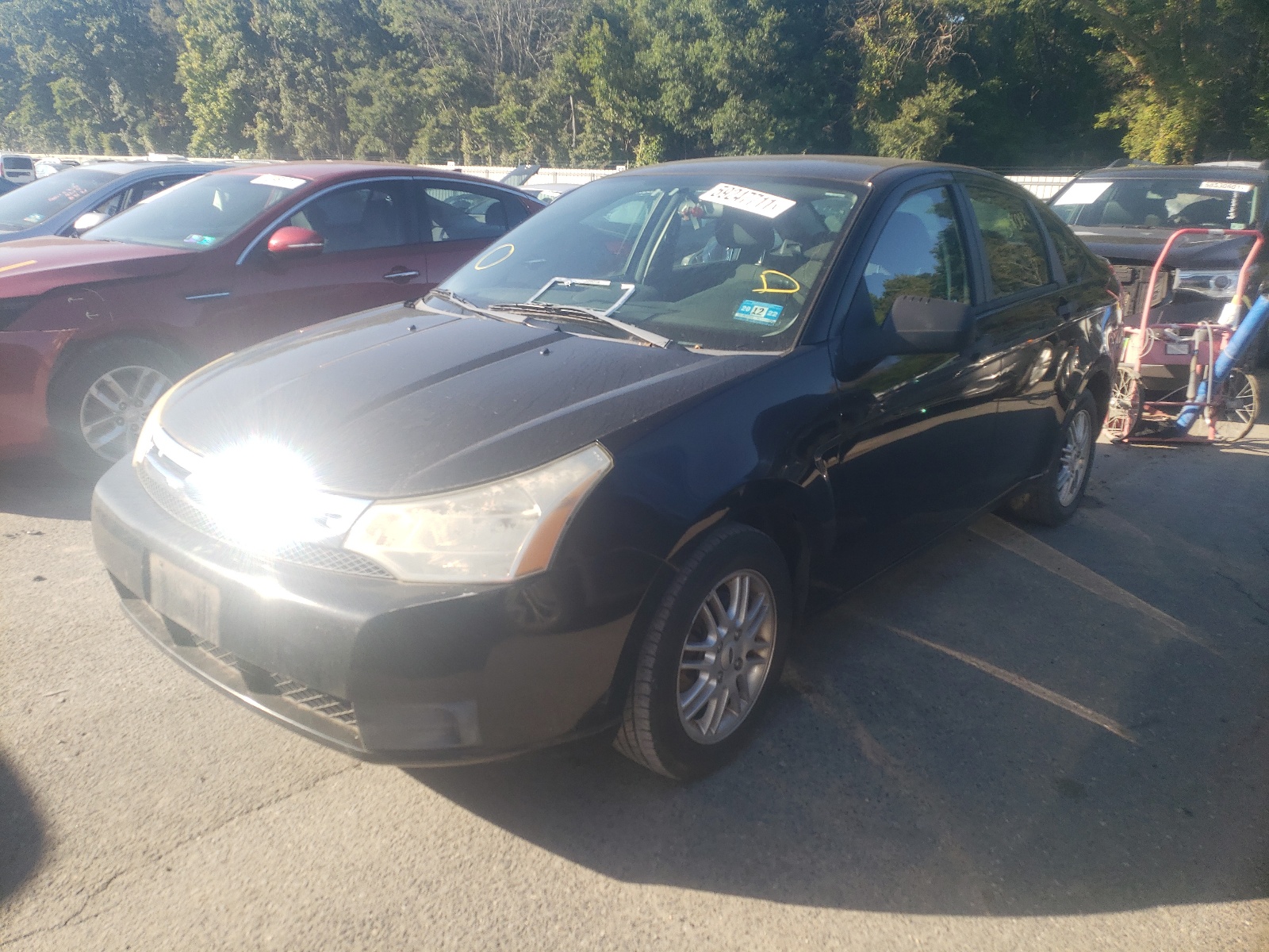 Photo 2 from auction – 2009 FORD FOCUS SE with VIN 1FAHP35N19W184272