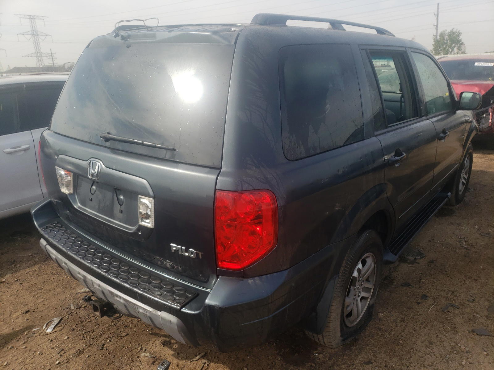 Photo 4 from auction – 2003 HONDA PILOT EXL with VIN 2HKYF18573H523725