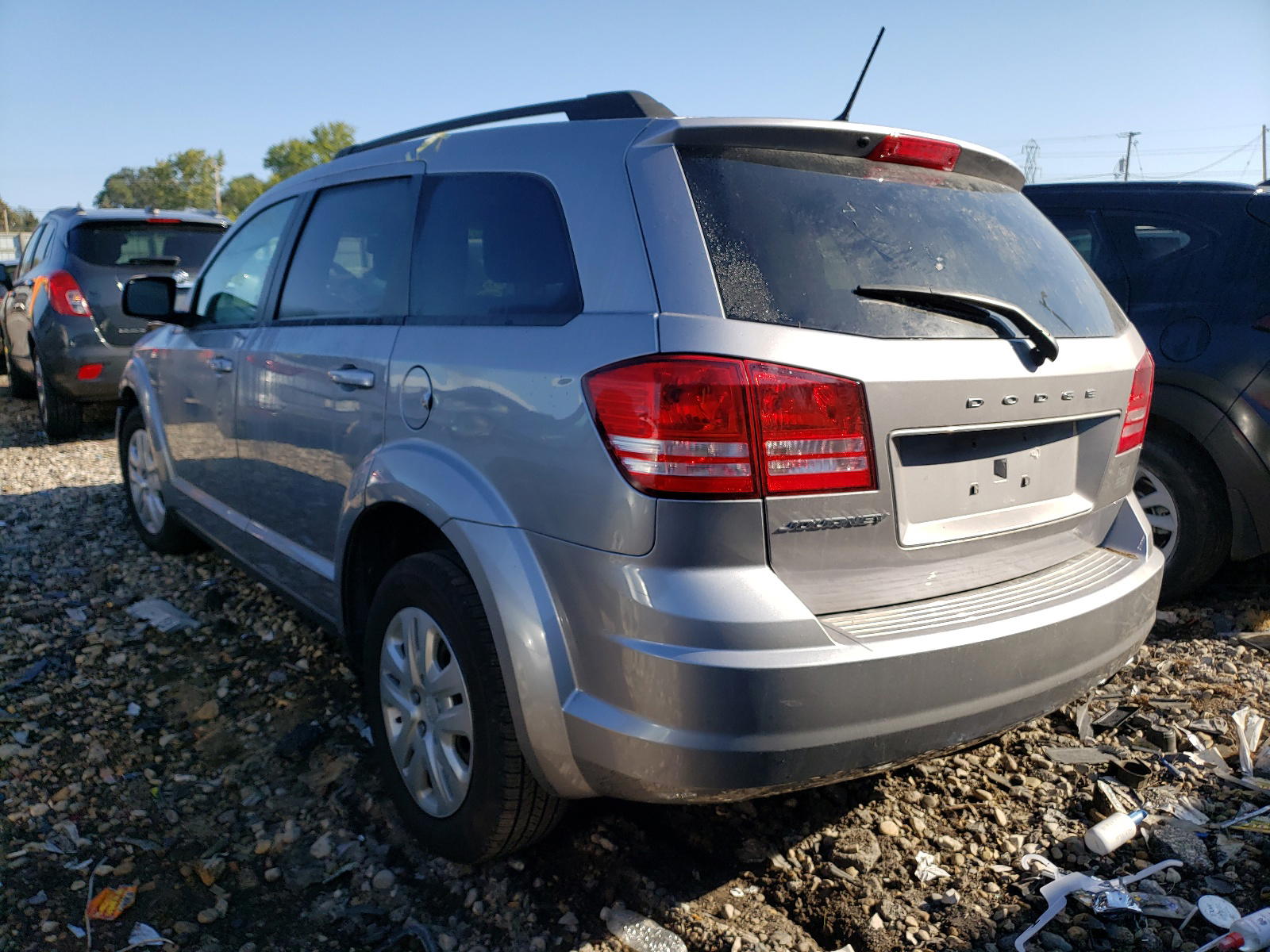 Photo 3 from auction – 2017 DODGE JOURNEY SE with VIN 3C4PDCAB6HT552914
