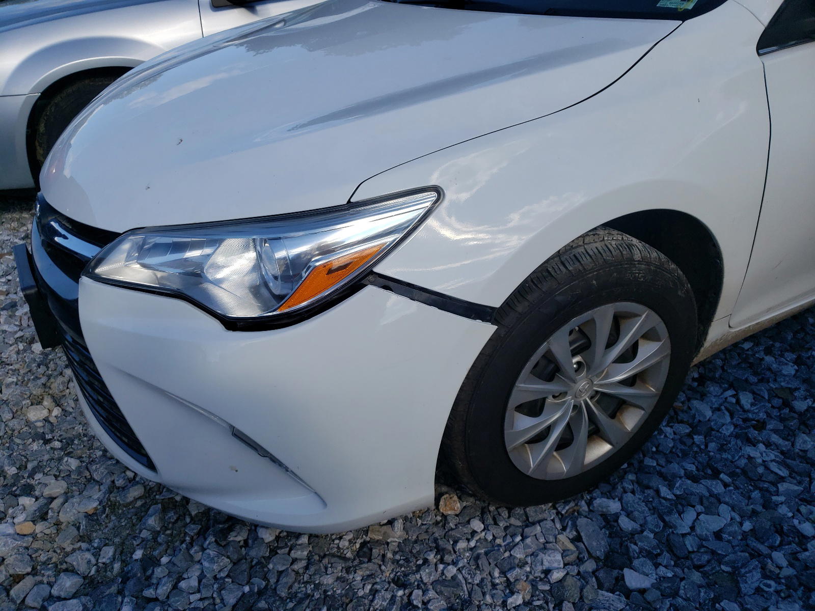 Photo 9 from auction – 2017 TOYOTA CAMRY with VIN 4T1BF1FK7HU385255