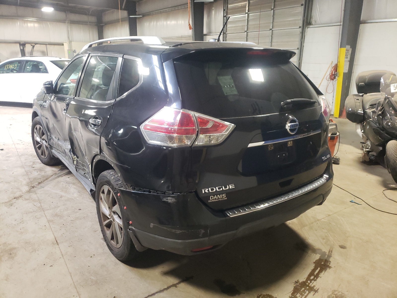 Photo 3 from auction – 2015 NISSAN ROGUE S with VIN 5N1AT2MV3FC818371
