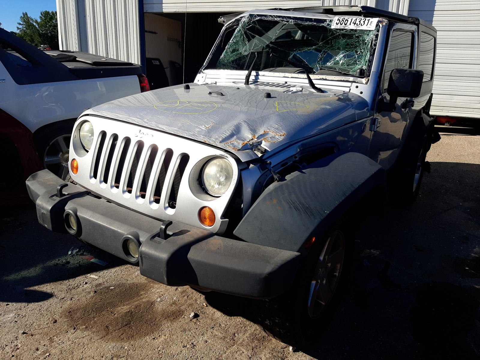 Photo 2 from auction – 2007 JEEP WRANGLER X with VIN 1J4FA24157L204575