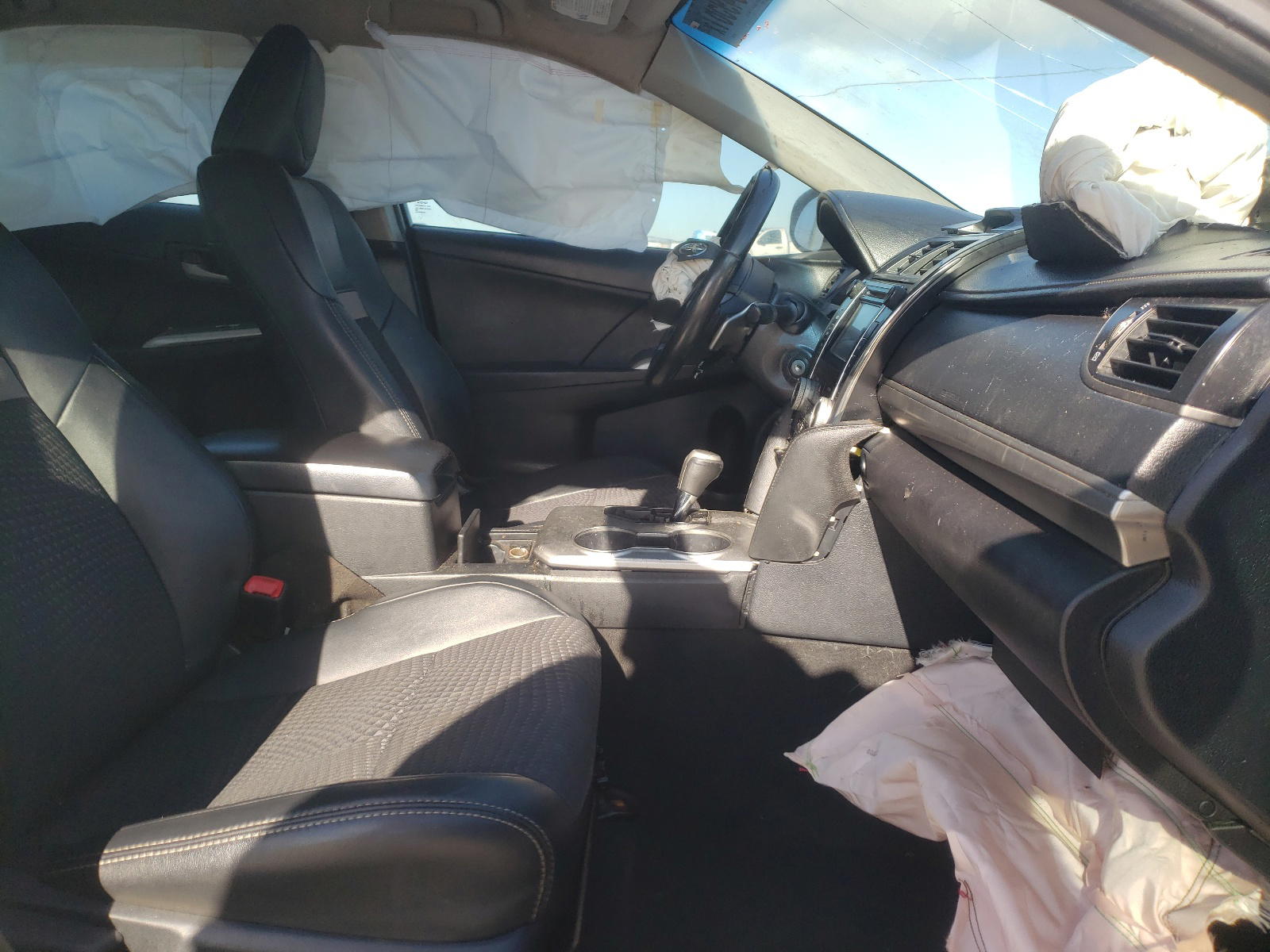 Photo 5 from auction – 2012 TOYOTA CAMRY BASE with VIN 4T1BF1FK5CU601774