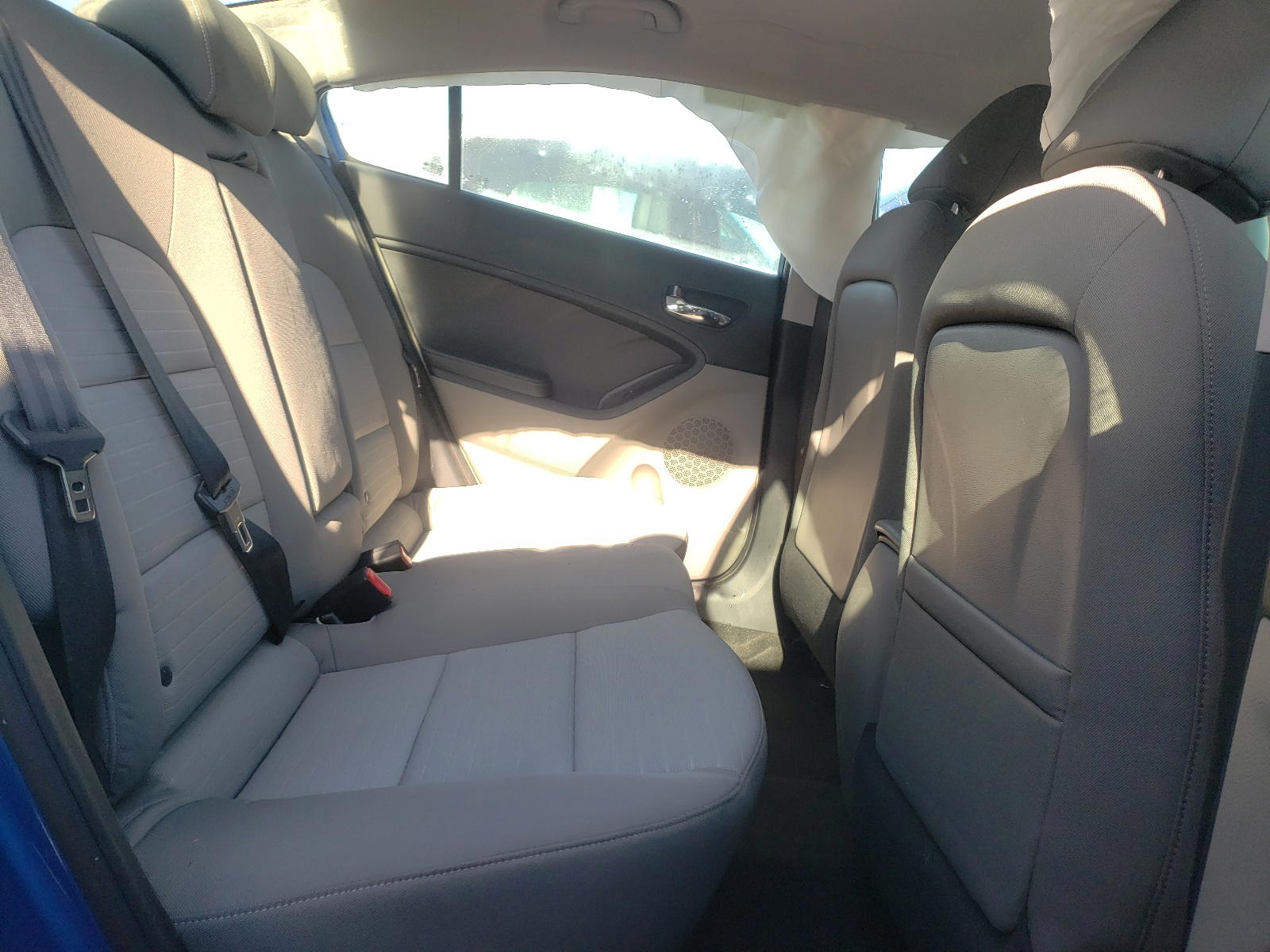 Photo 6 from auction – 2014 KIA FORTE EX with VIN KNAFX4A87E5160076