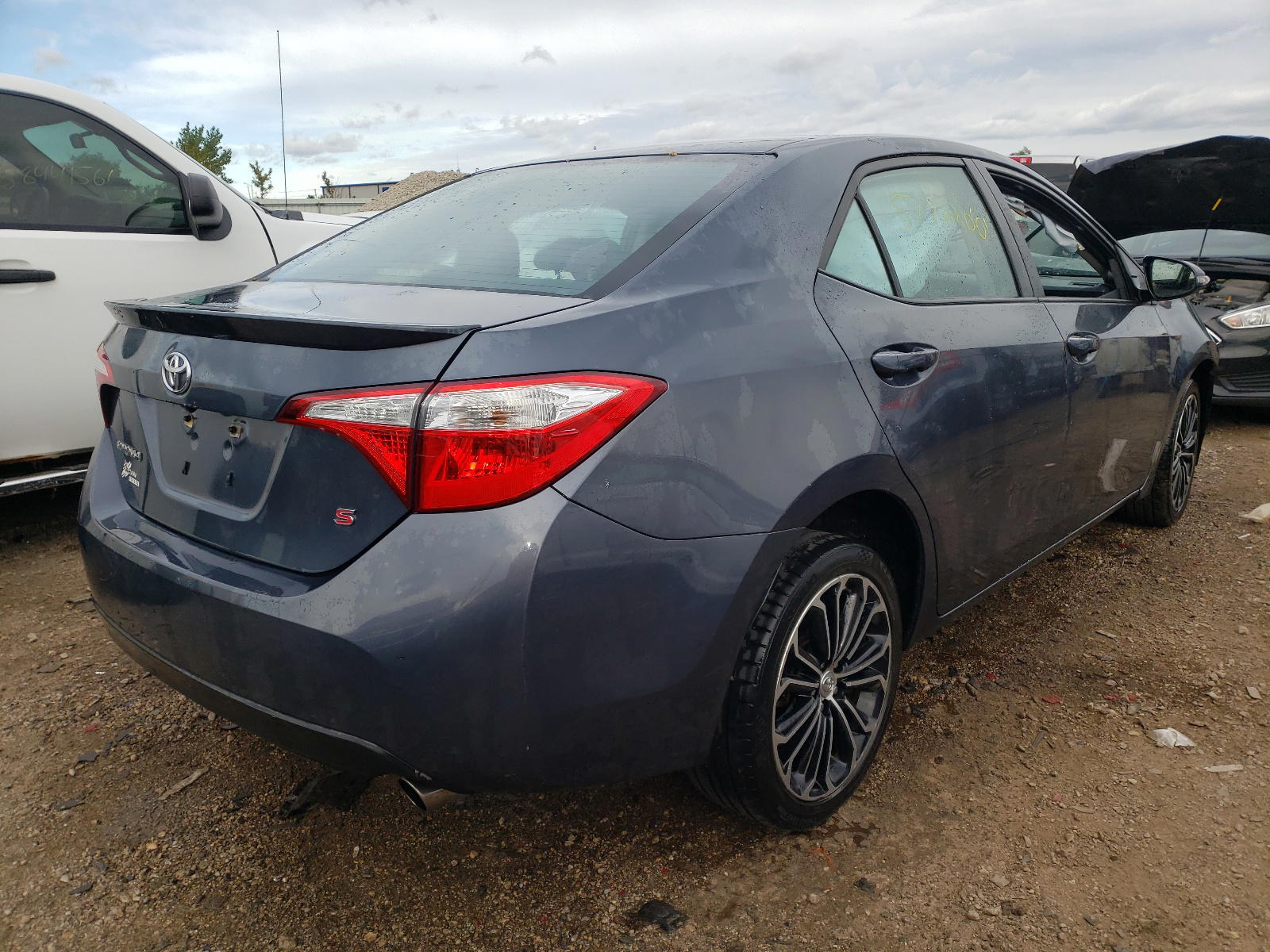 Photo 4 from auction – 2014 TOYOTA COROLLA L with VIN 5YFBURHE2EP068167