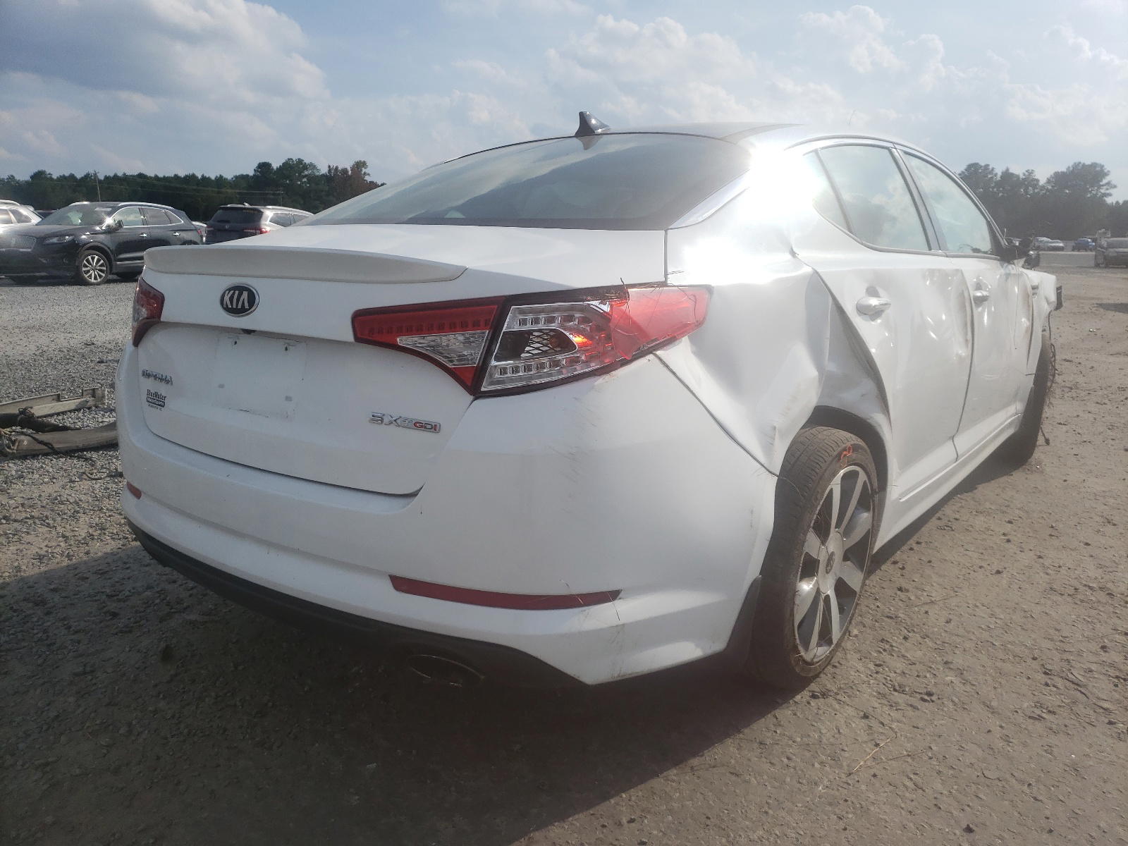 Photo 4 from auction – 2013 KIA OPTIMA SX with VIN 5XXGR4A68DG149873