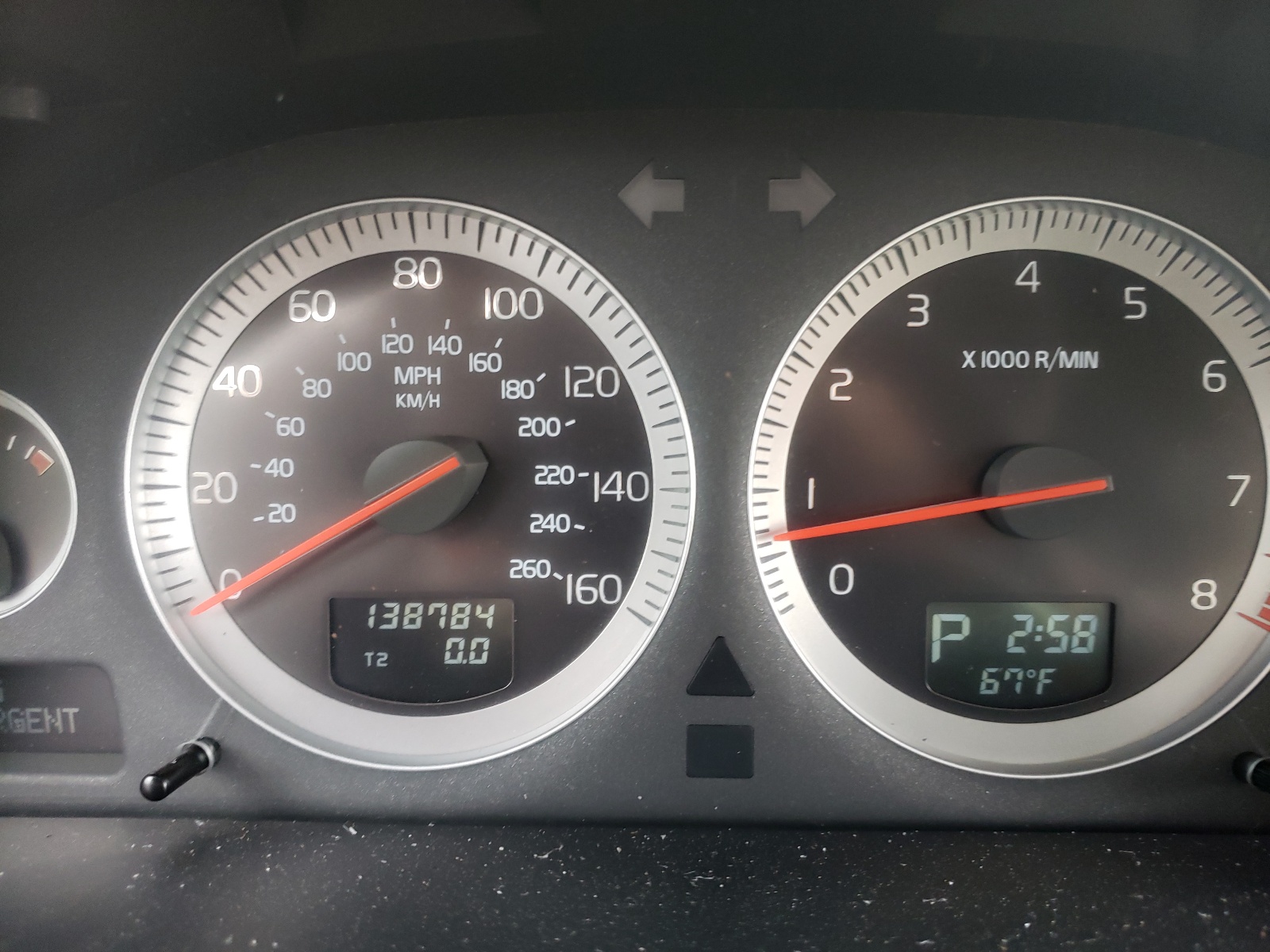 Photo 8 from auction – 2014 VOLVO XC90 3.2 with VIN YV4952CZ7E1683439