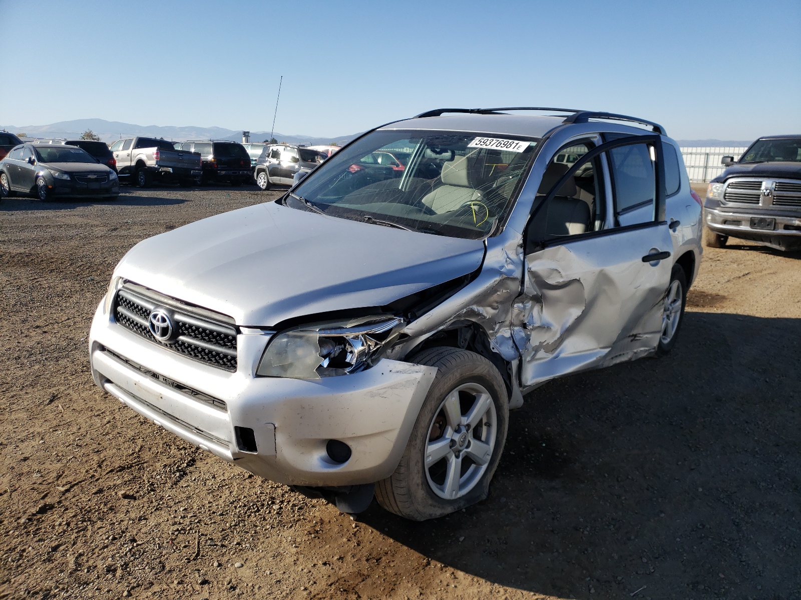 Photo 2 from auction – 2008 TOYOTA RAV4 with VIN JTMBD33V885183720