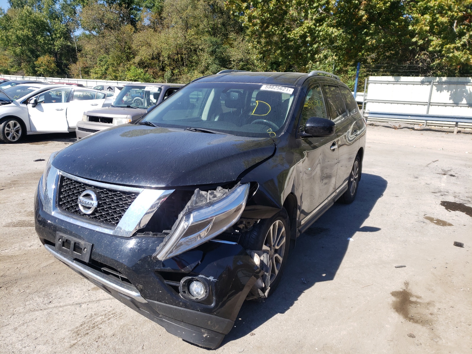 Photo 2 from auction – 2013 NISSAN PATHFINDER with VIN 5N1AR2MM0DC621337
