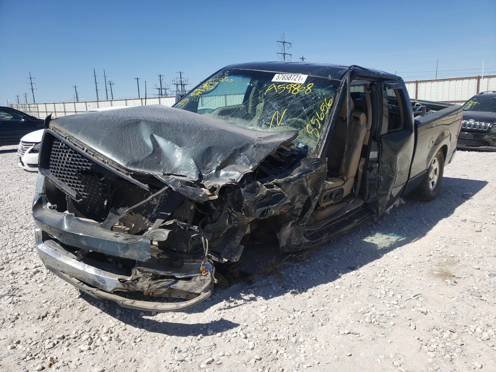 Photo 2 from auction – 2004 FORD F150 with VIN 1FTRX12W34NA59868