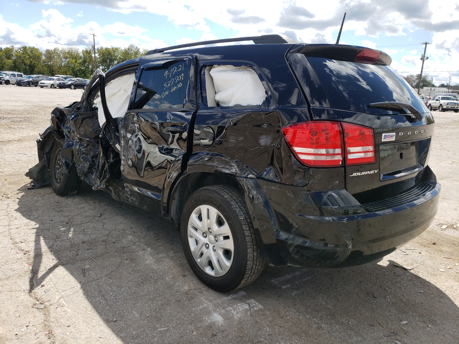 Zdjęcie 3 z aukcji – 2018 DODGE JOURNEY SE z VIN 3C4PDCAB4JT527709