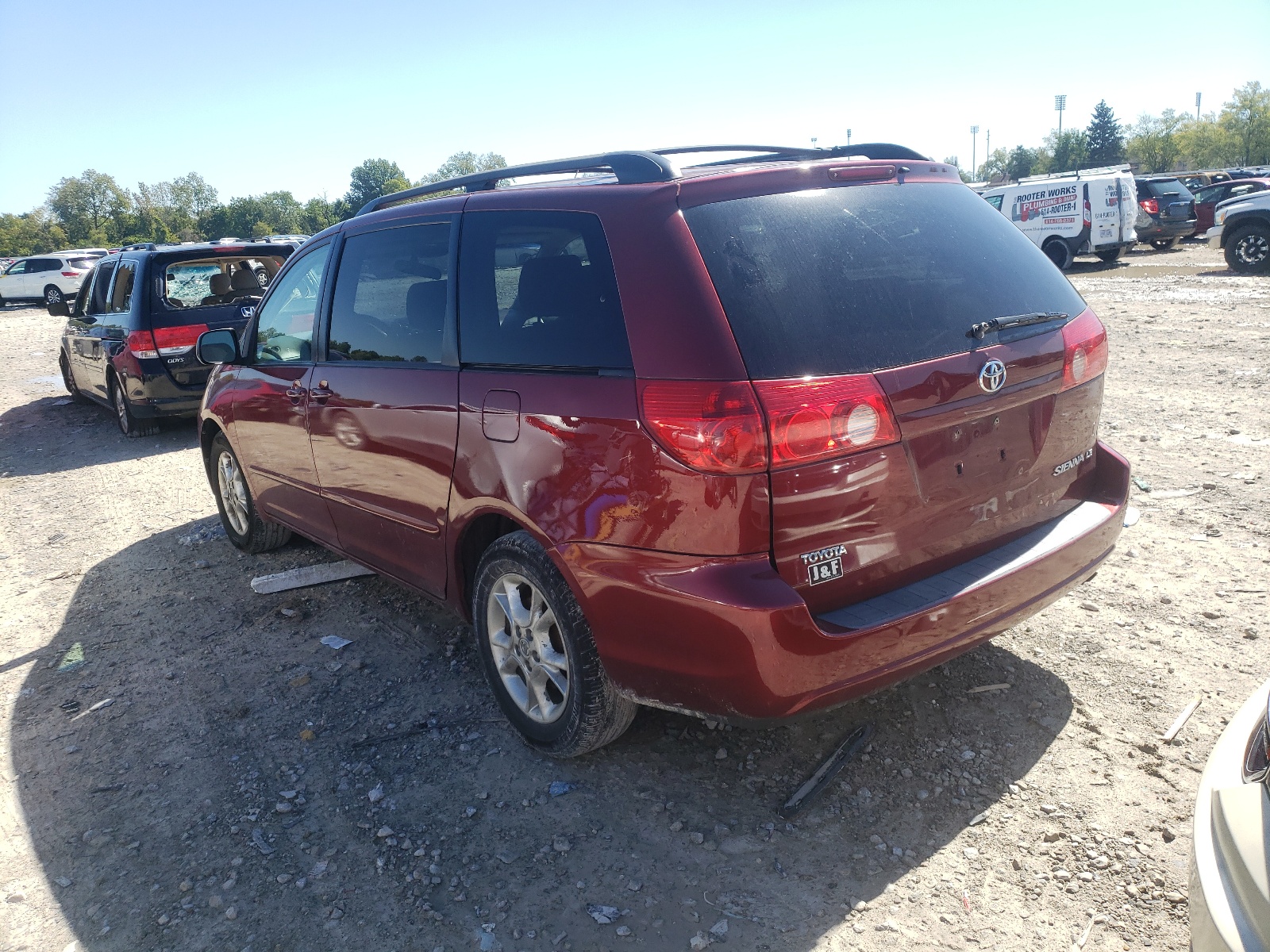 Photo 3 from auction – 2006 TOYOTA SIENNA CE with VIN 5TDZA23C26S555205