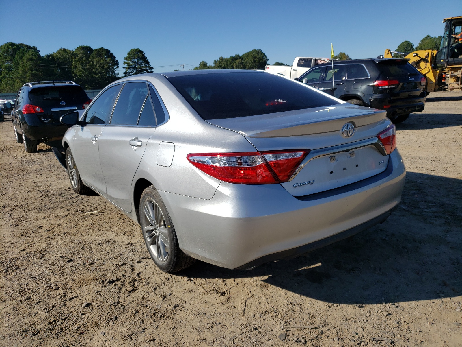 Photo 3 from auction – 2017 TOYOTA CAMRY LE with VIN 4T1BF1FK3HU428859