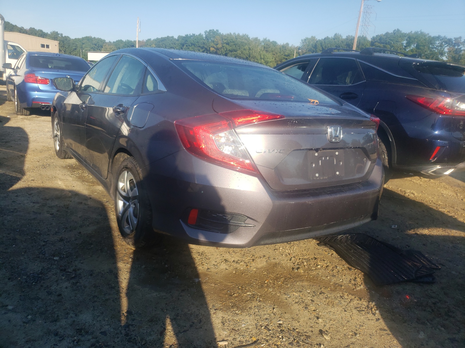 Photo 3 from auction – 2018 HONDA CIVIC LX with VIN 2HGFC2F55JH563740