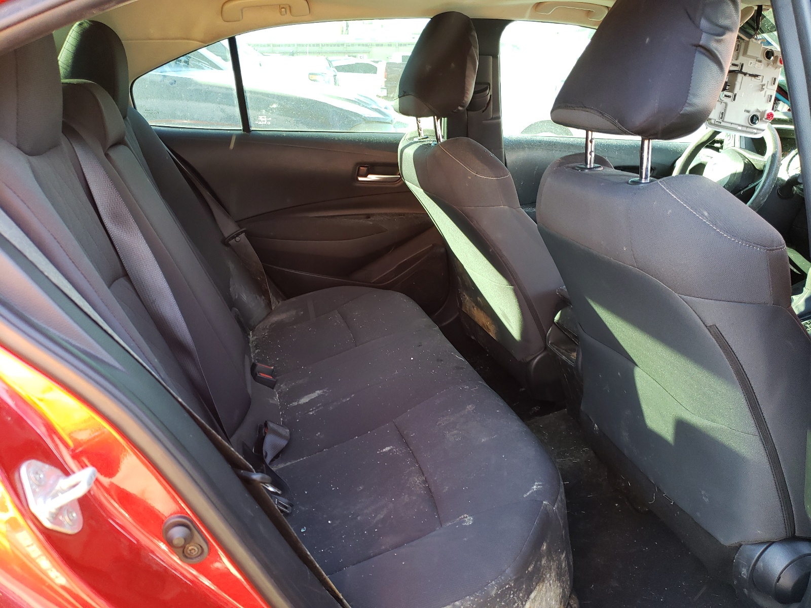 Photo 6 from auction – 2020 TOYOTA COROLLA LE with VIN 5YFHPRAE7LP016073
