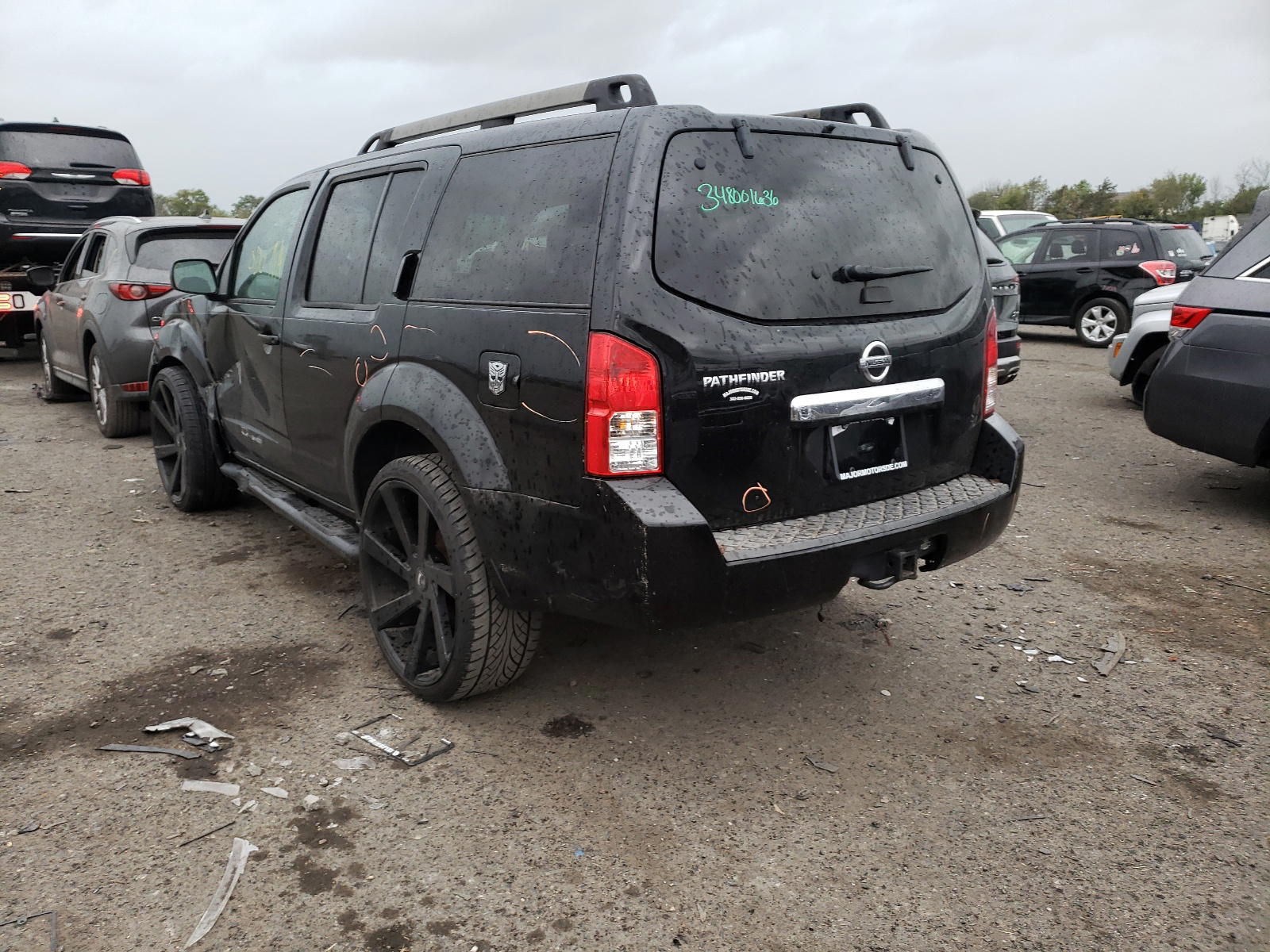 Photo 3 from auction – 2011 NISSAN PATHFINDER with VIN 5N1AR1NB7BC620559