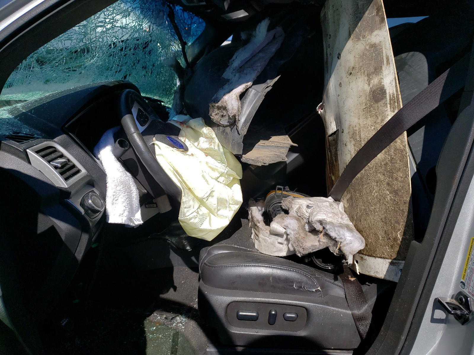 Photo 5 from auction – 2013 FORD EXPLORER X with VIN 1FM5K8D82DGA61034