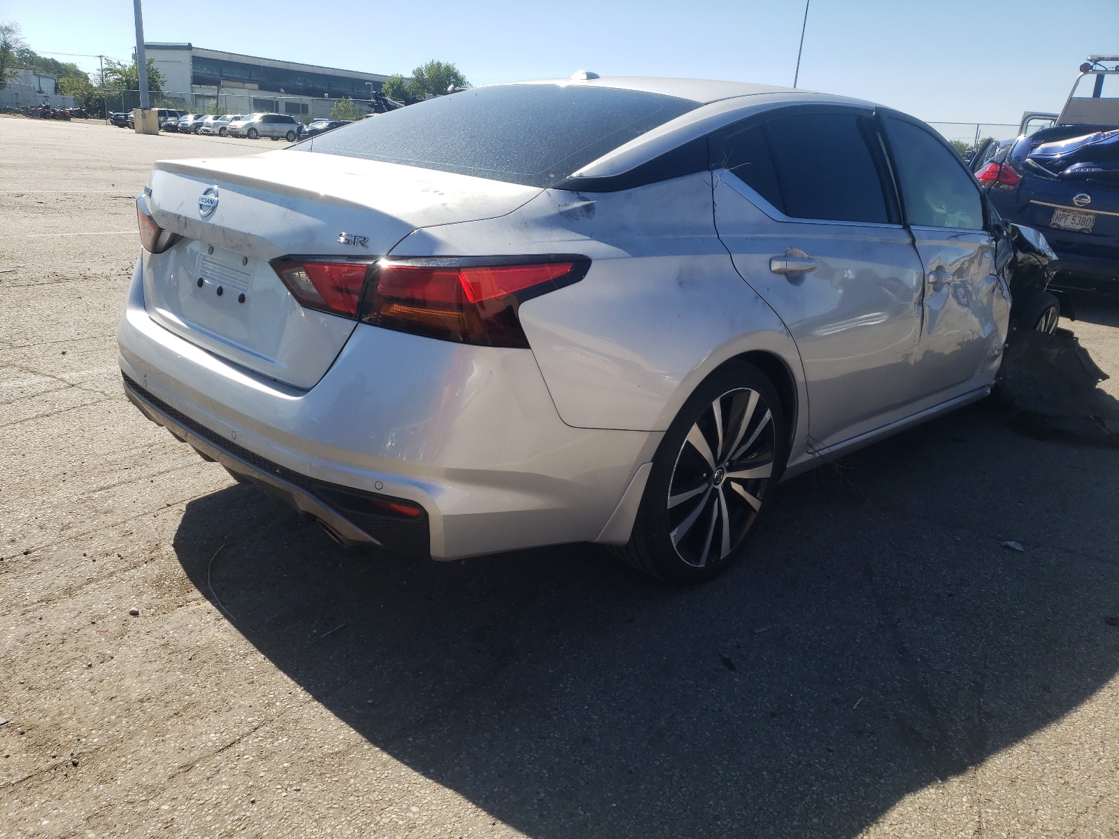 Photo 4 from auction – 2020 NISSAN ALTIMA SR with VIN 1N4BL4CV0LC230869