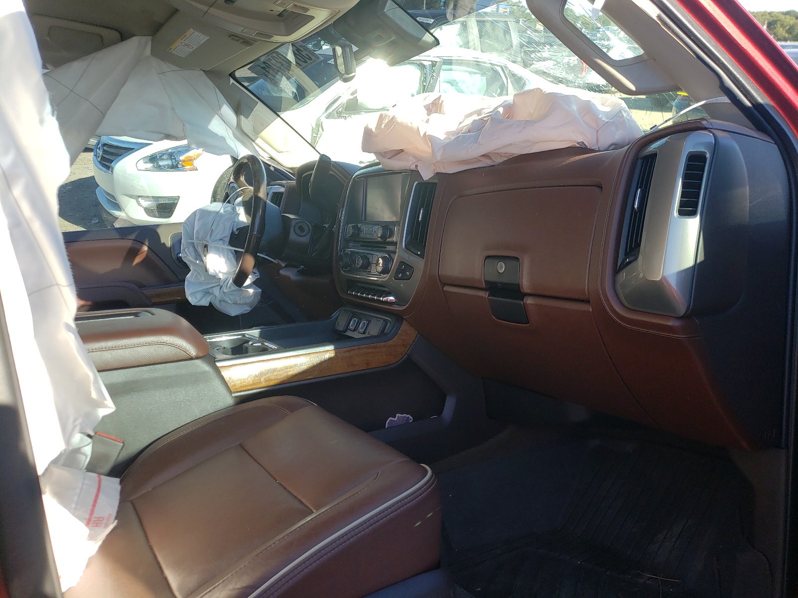Photo 5 from auction – 2016 CHEVROLET SILVERADO with VIN 1GC1KXE8XGF199412