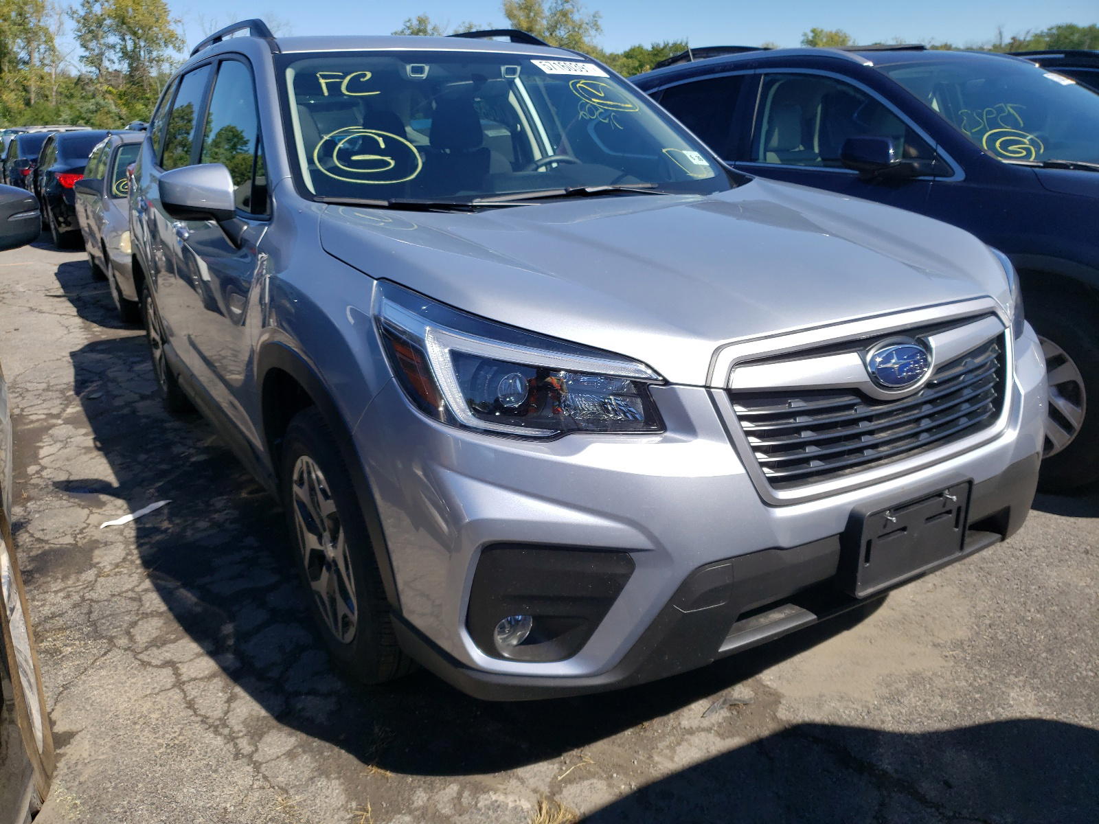 SUBARU FORESTER P 2021 with VIN JF2SKAFC0MH530701 - Photo from auction