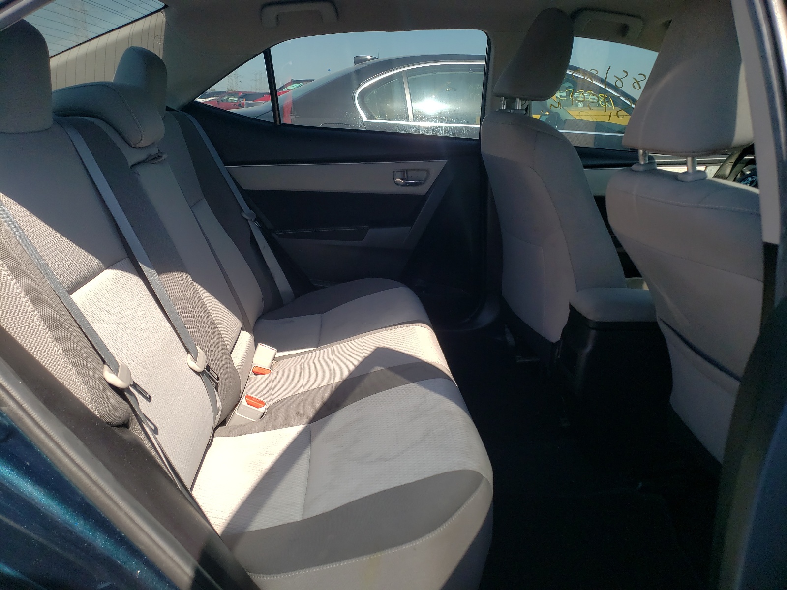 Photo 6 from auction – 2019 TOYOTA COROLLA L with VIN 5YFBURHE0KP901184