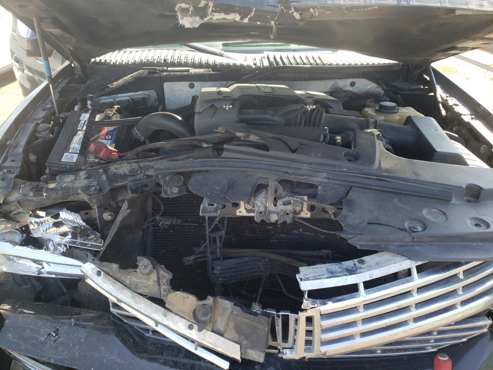 Photo 7 from auction – 2007 LINCOLN NAVIGATOR with VIN 5LMFU28527LJ22189