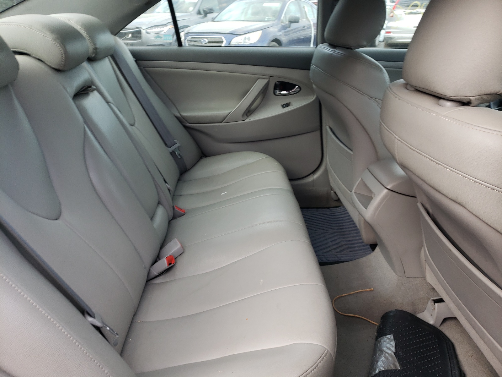 Photo 6 from auction – 2010 TOYOTA CAMRY BASE with VIN 4T1BF3EK7AU513674
