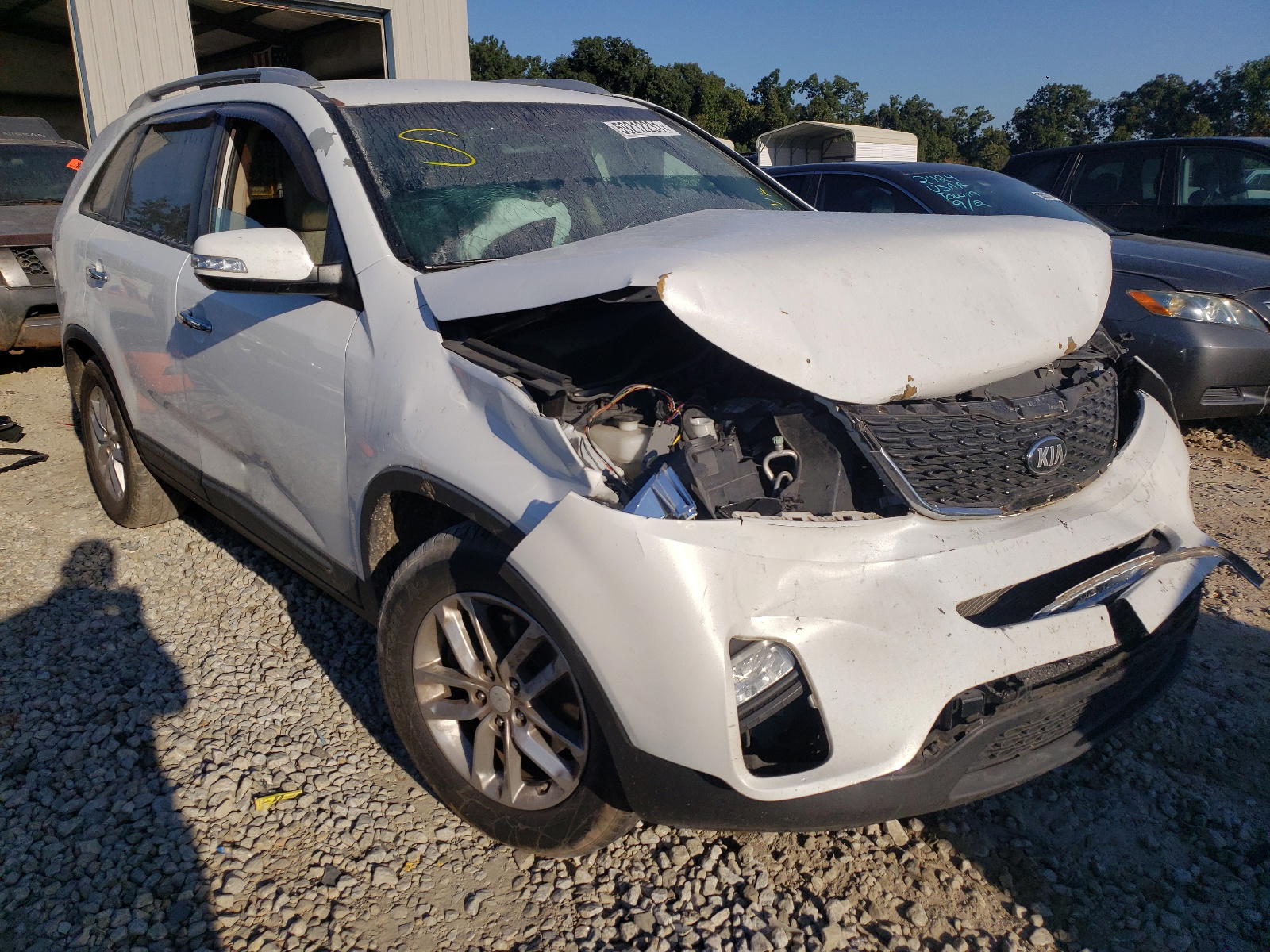 KIA SORENTO LX 2014 with VIN 5XYKT3A67EG439735 - Photo from auction