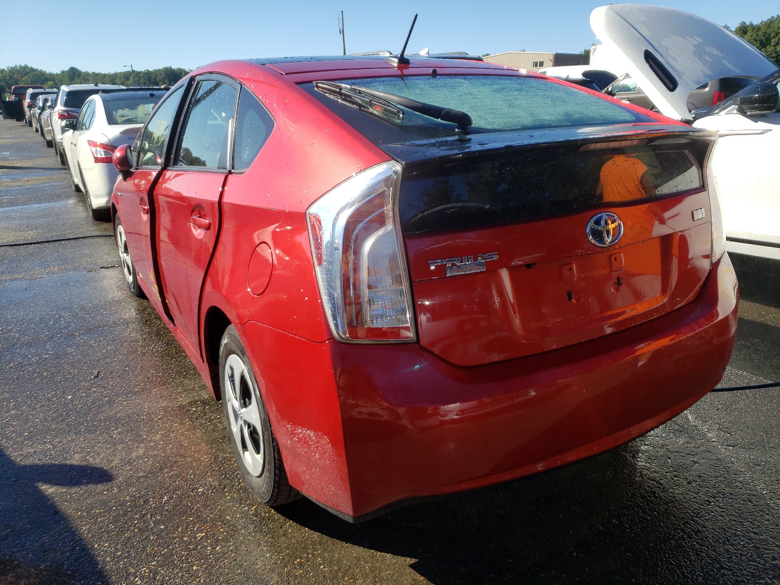 Photo 3 from auction – 2013 TOYOTA PRIUS with VIN JTDKN3DU2D1631468