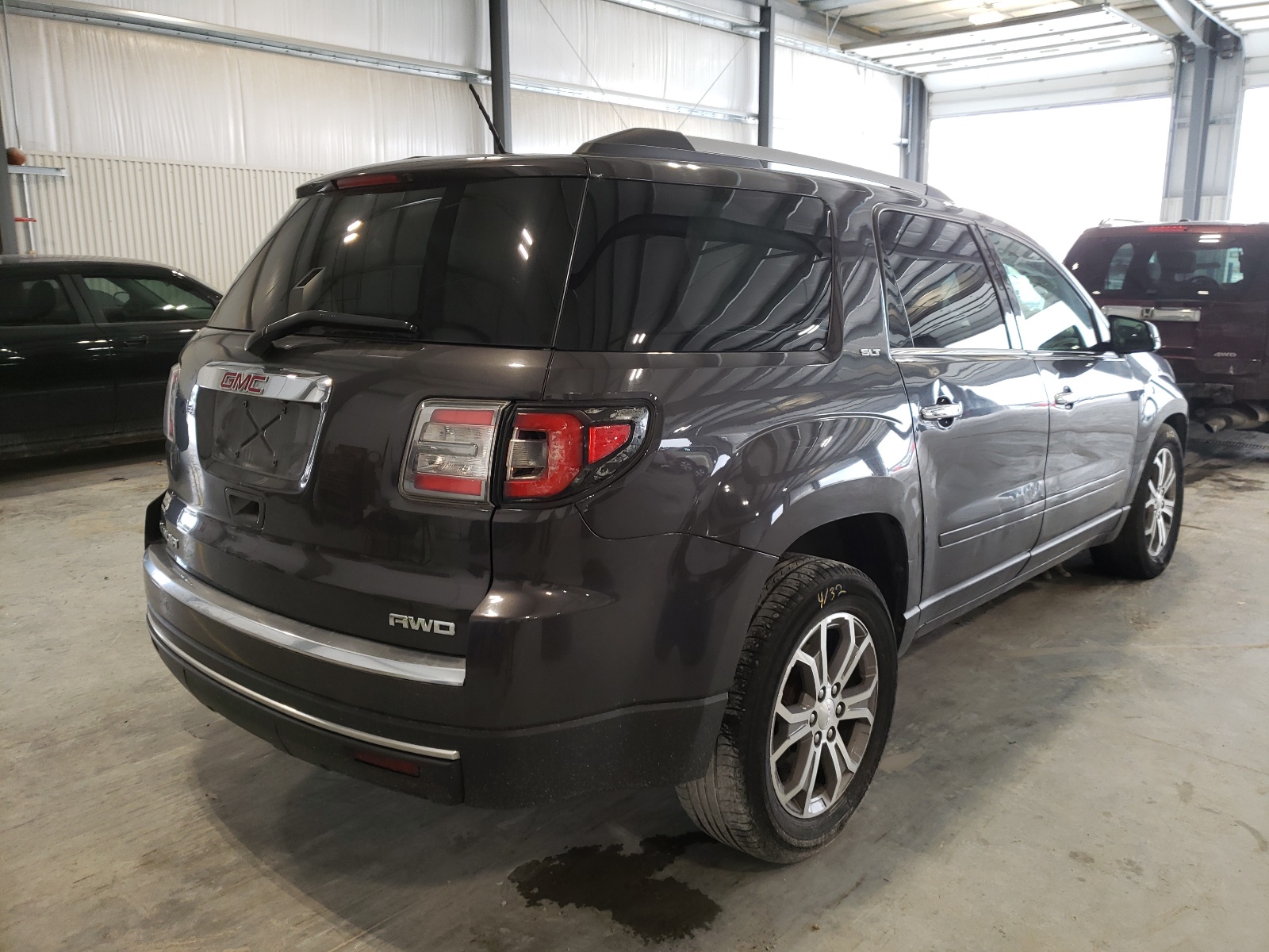 Photo 4 from auction – 2013 GMC ACADIA SLT with VIN 1GKKVRKD4DJ153208