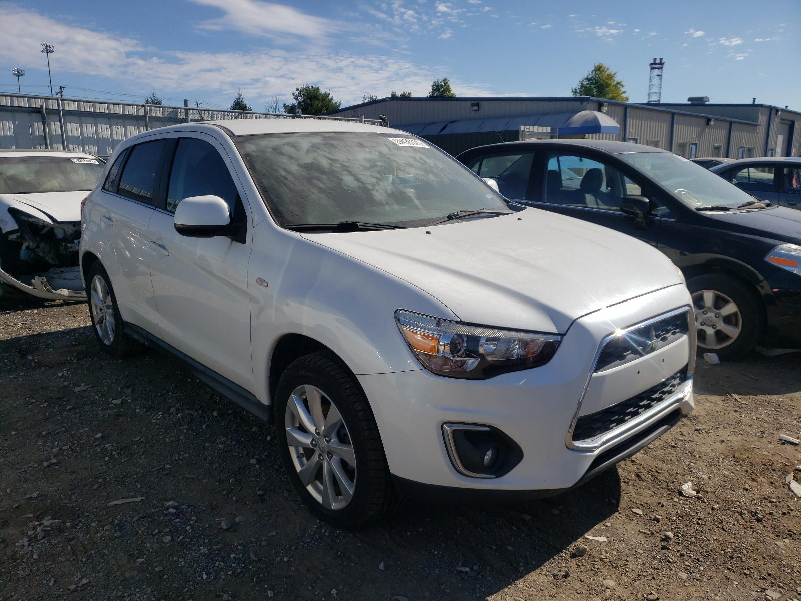 MITSUBISHI OUTLANDER 2014 with VIN 4A4AR4AU6EE012630 - Photo from auction