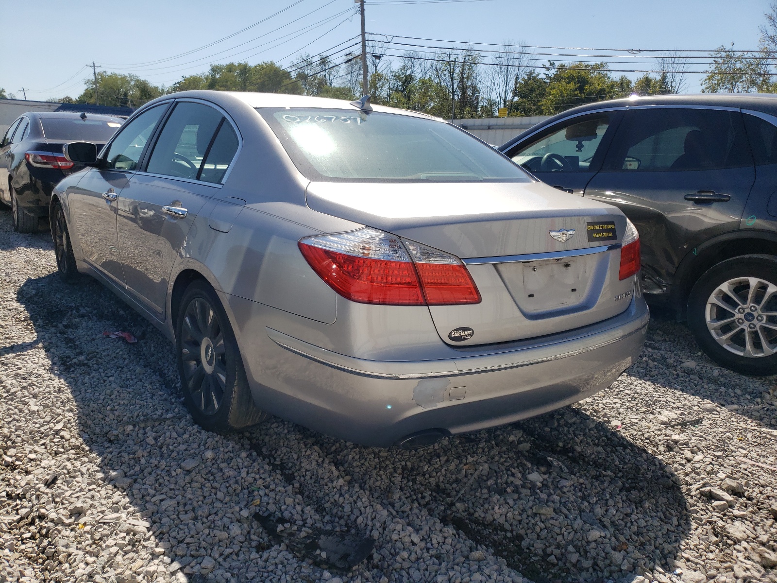 Photo 3 from auction – 2010 HYUNDAI GENESIS 3. with VIN KMHGC4DE5AU076757