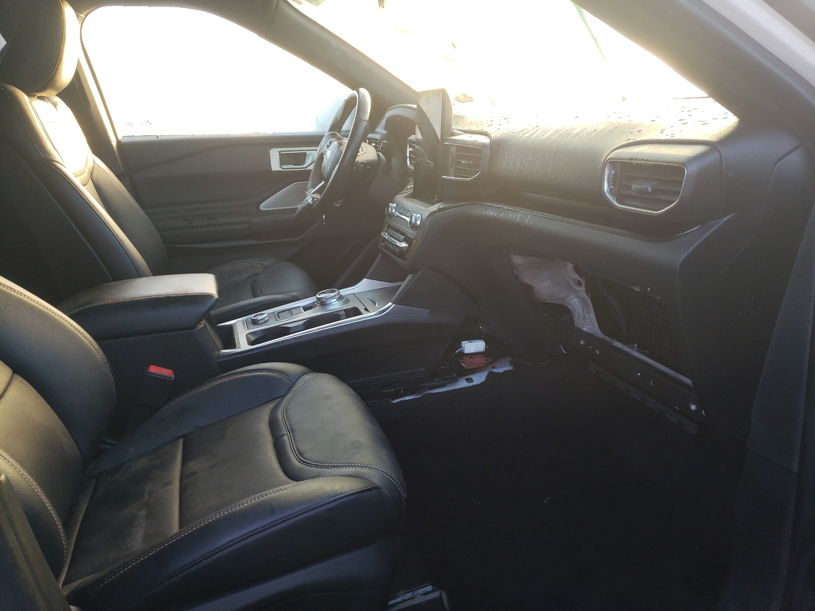 Photo 5 from auction – 2020 FORD EXPLORER S with VIN 1FM5K8GC5LGA87366